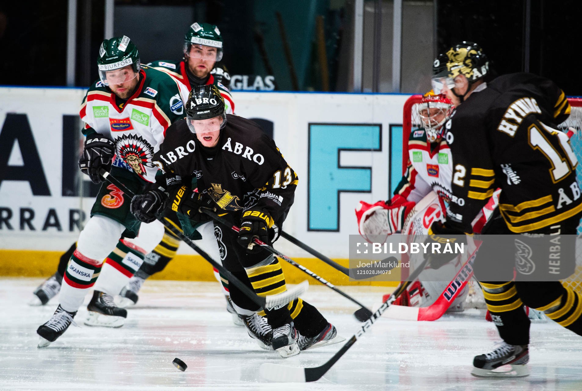 Joakim Nordström, AIK, jagar pucken