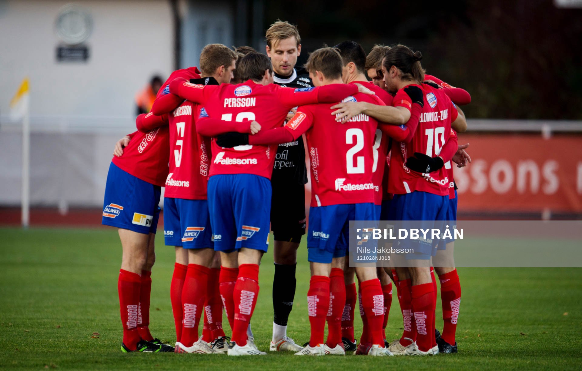 Öster samlar sig innan match