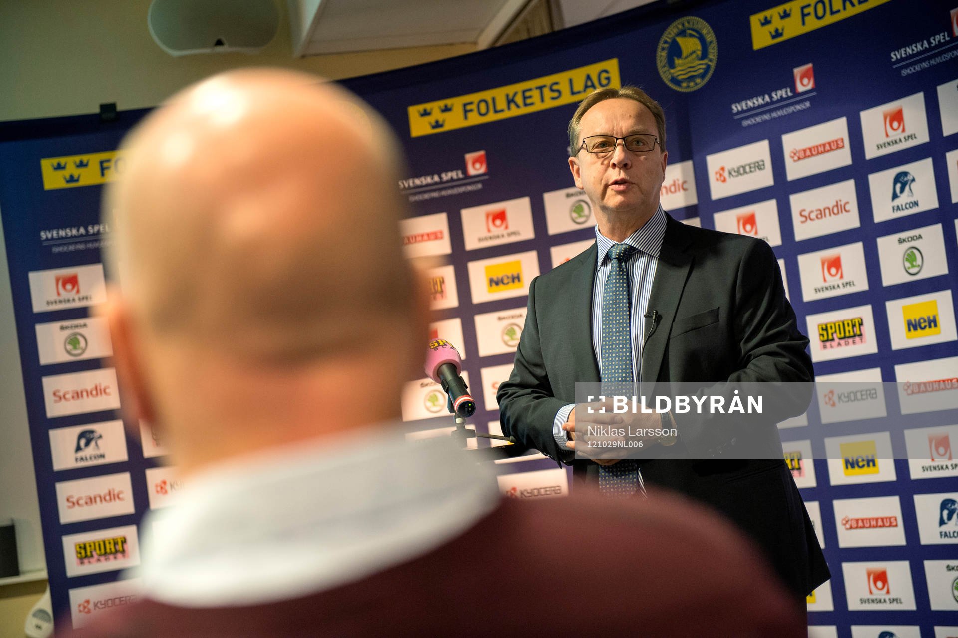Pär Mårts, Sveriges Förbundskapten  presenterar truppen