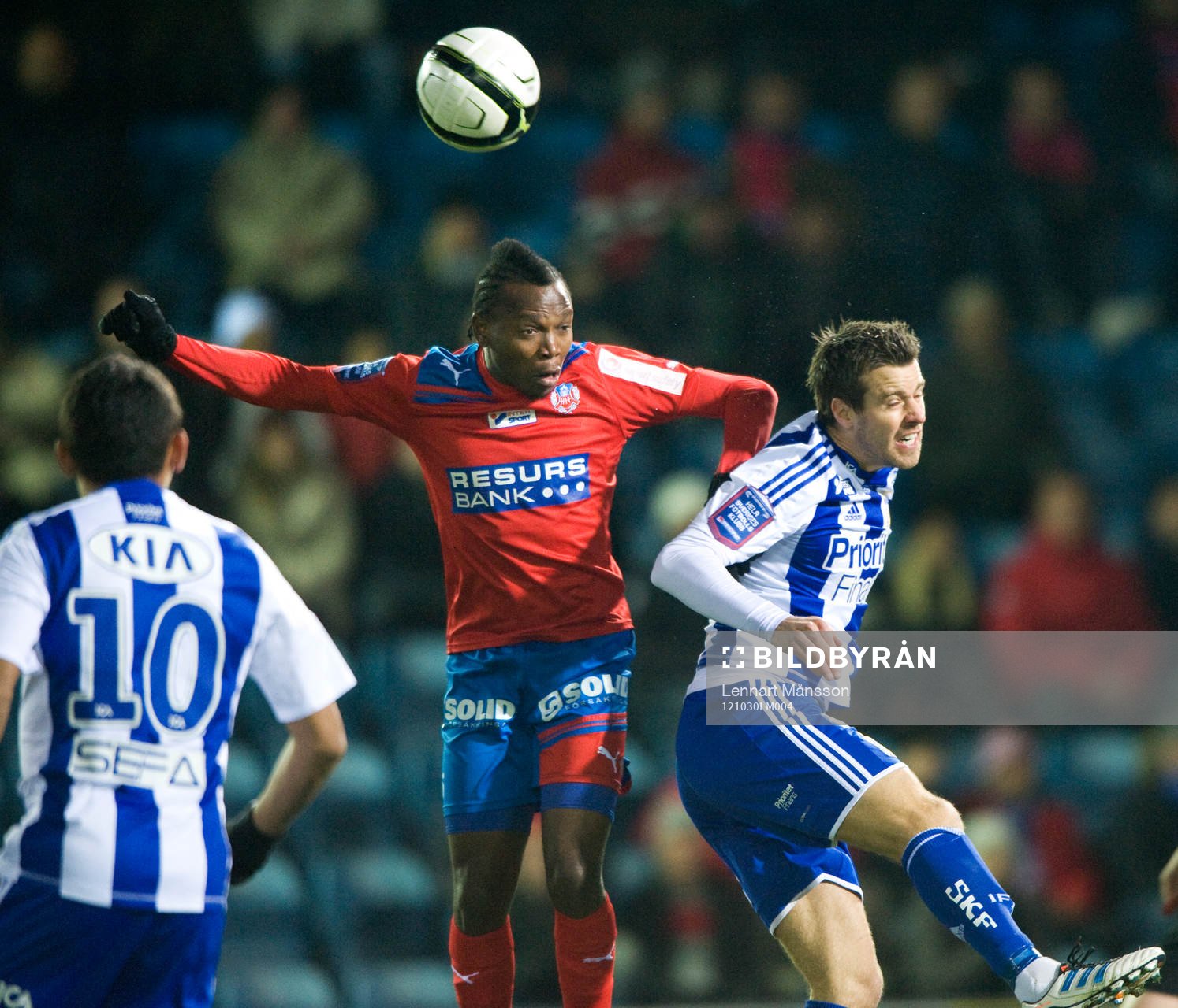 May Mahlangu, Helsingborg och Pontus Farnerud, IFK Göteborg