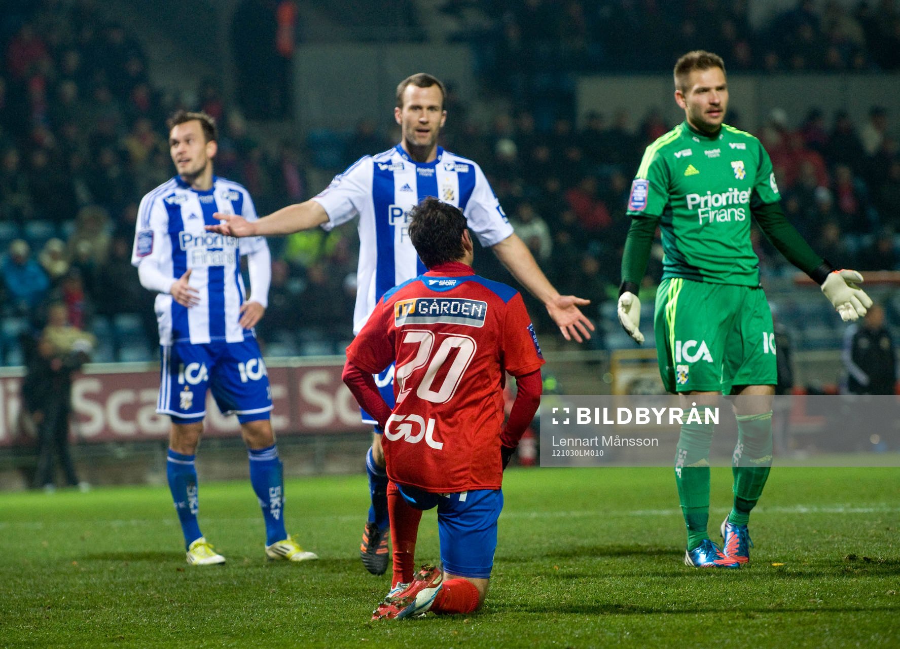 Straff, Alejandro Bedoya, Helsingborg, fälls av Hjalmar