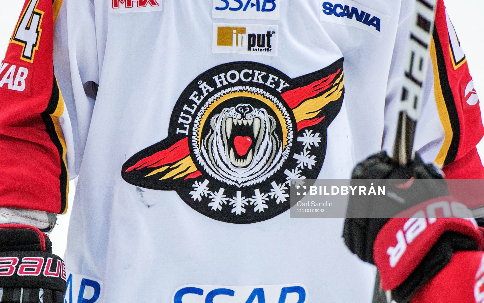 Luleås klubbmärke på bortatröjan