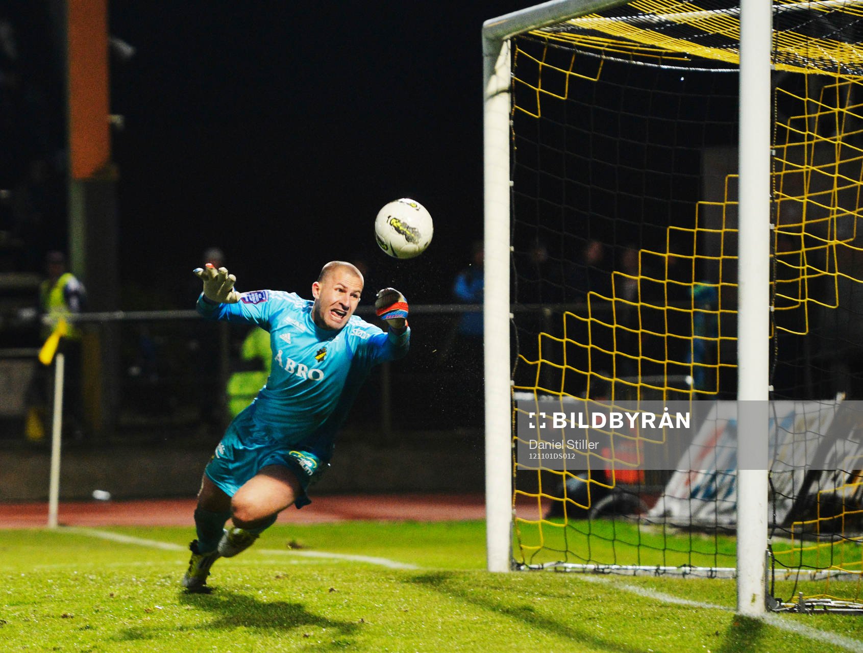 Ivan Turinga, målvakt, AIK
