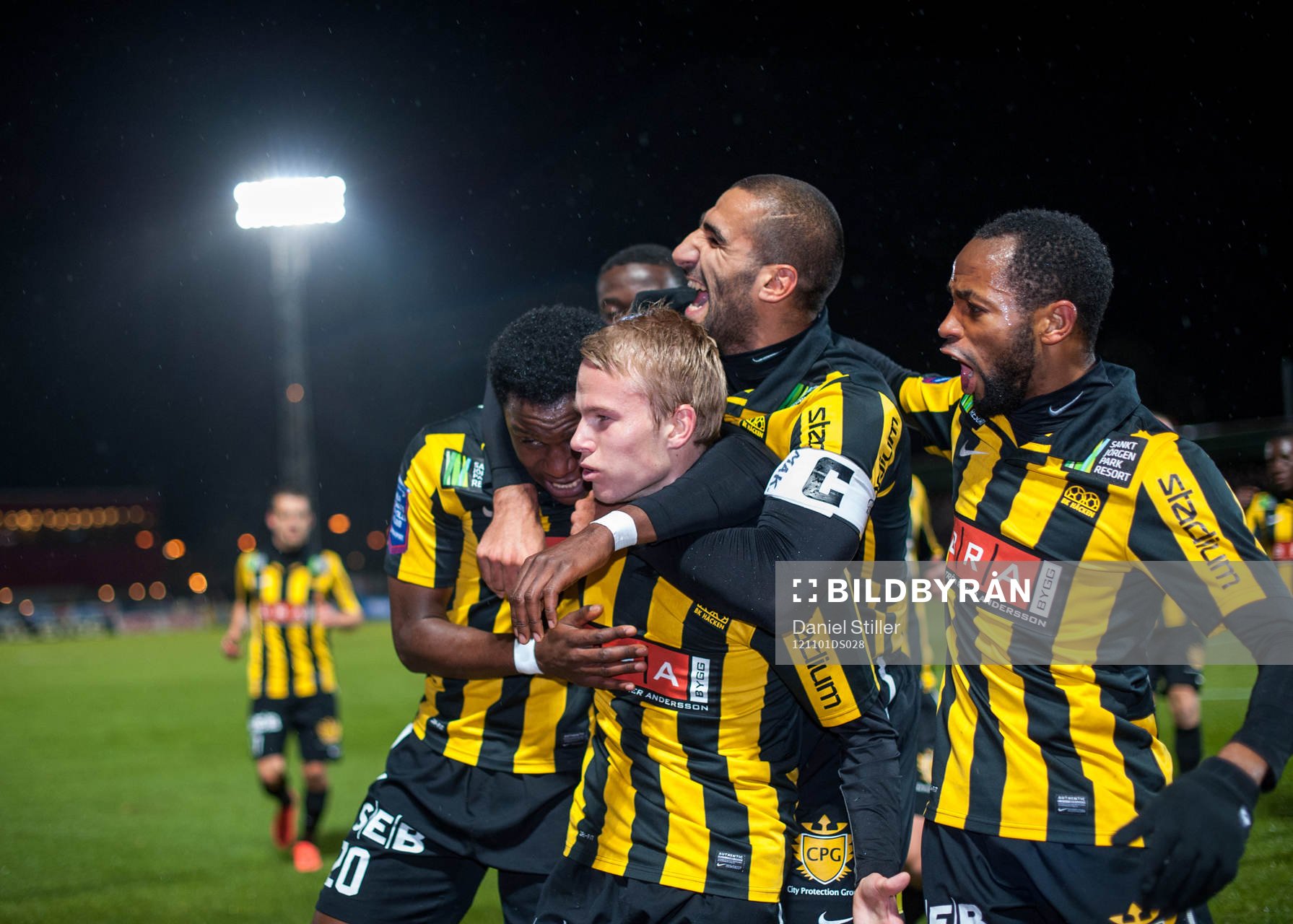 Oscar Lewicki, Häcken, gör 1-0, jubel