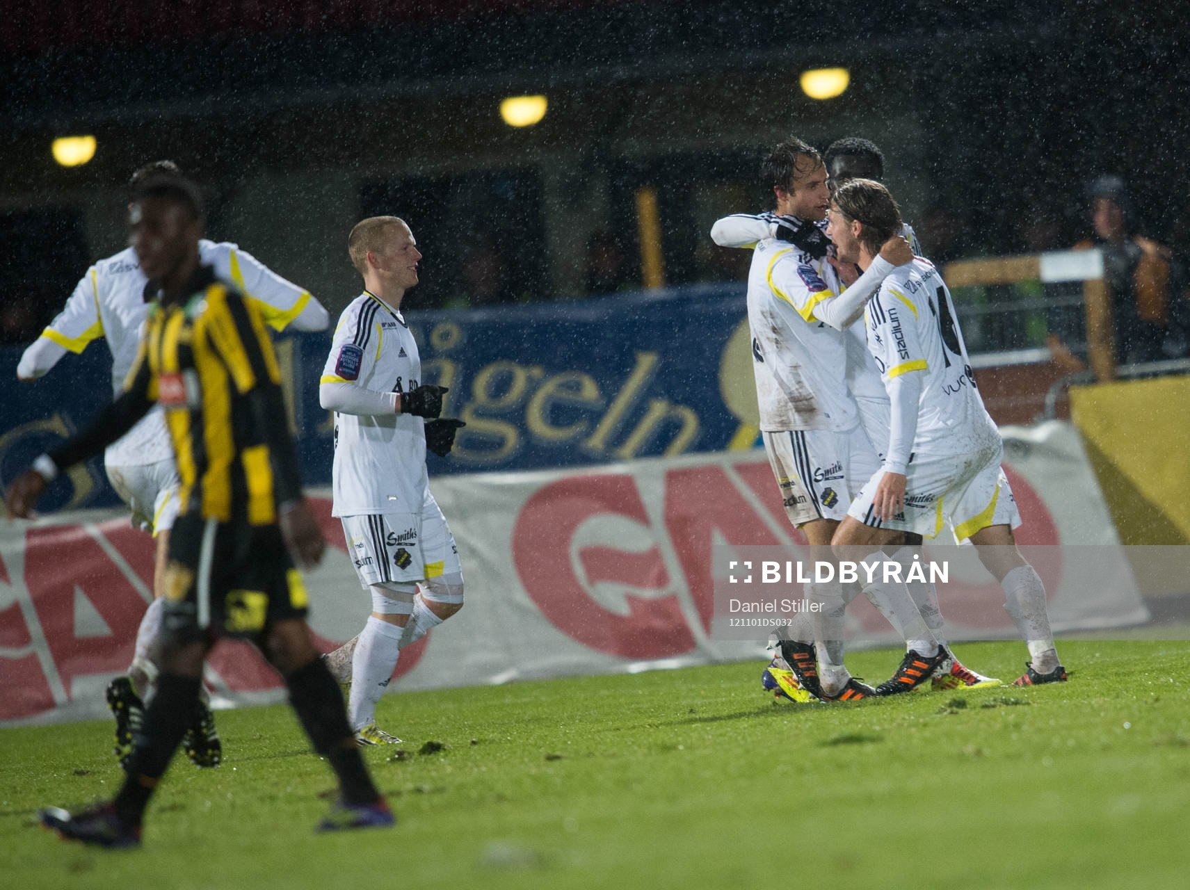 Helgi Danielsson, AIK, gör 1-1, jubel