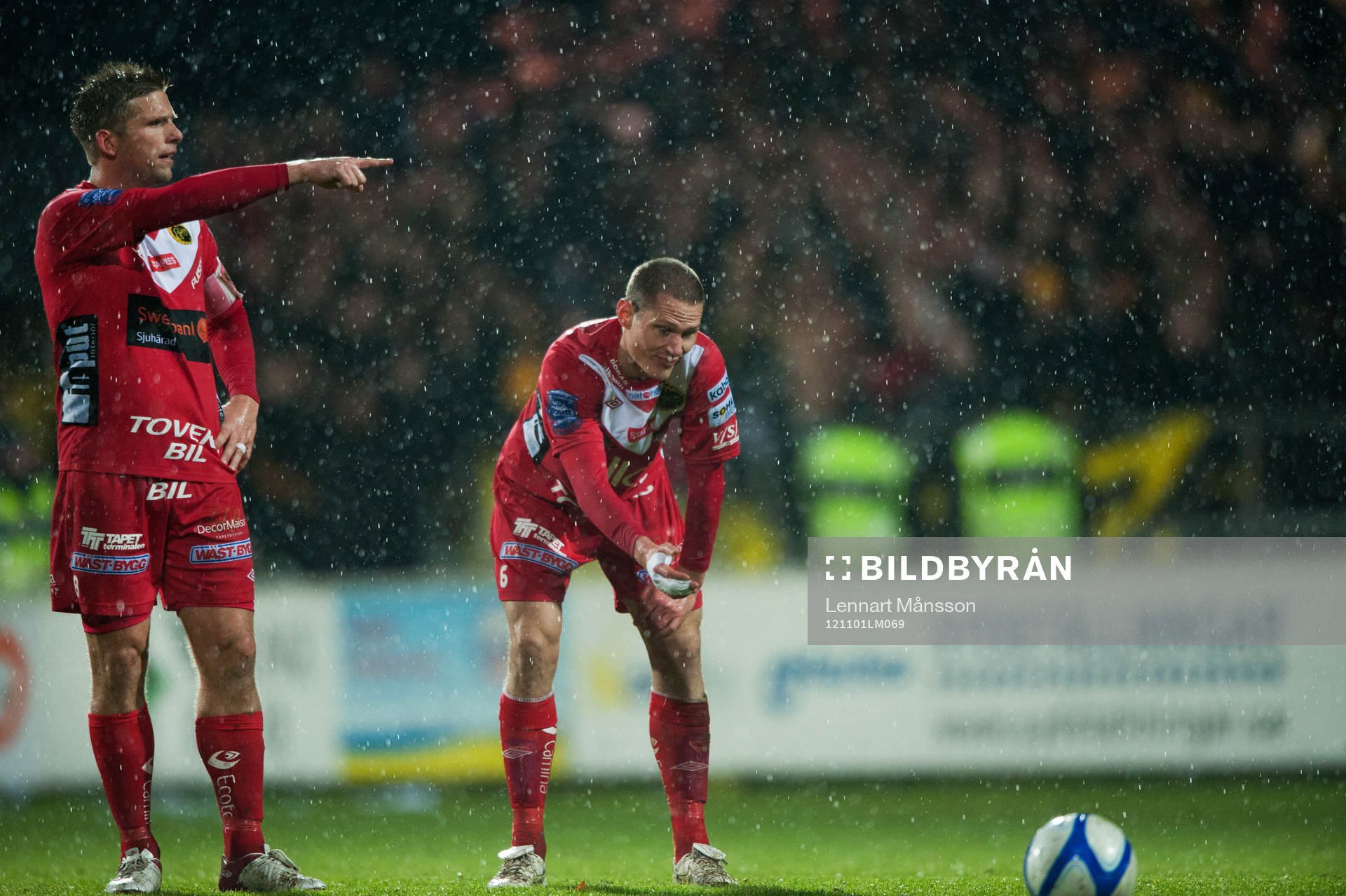 Anders Svensson och Jon Jönsson, Elfsborg, frispark