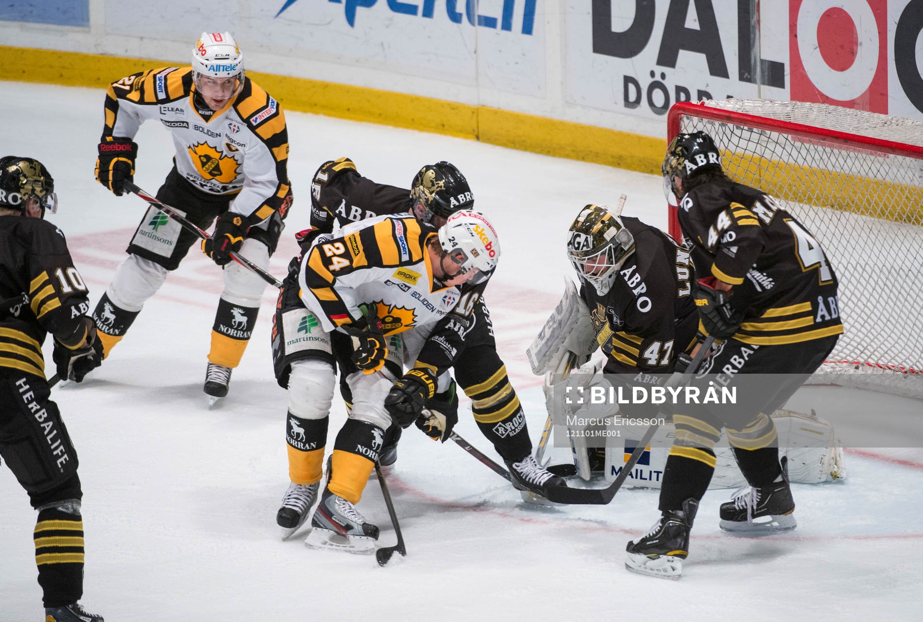 Oscar Lindberg, Skellefteå pressar AIK