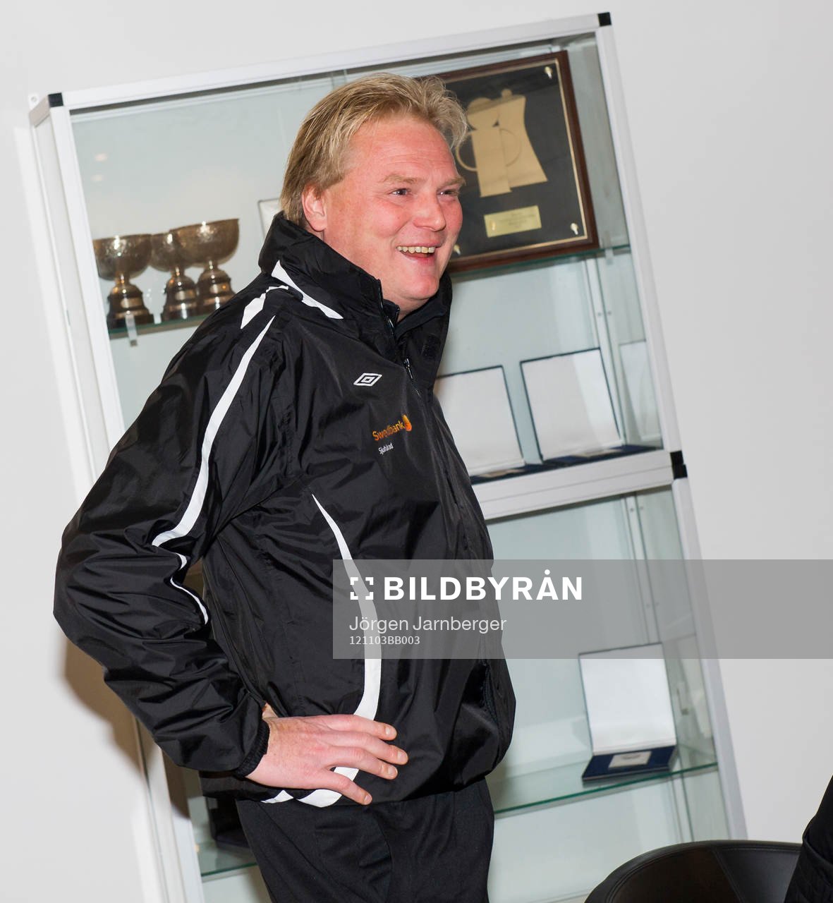 En glad Jörgen Lennartsson, chefstränare IF Elfsborg