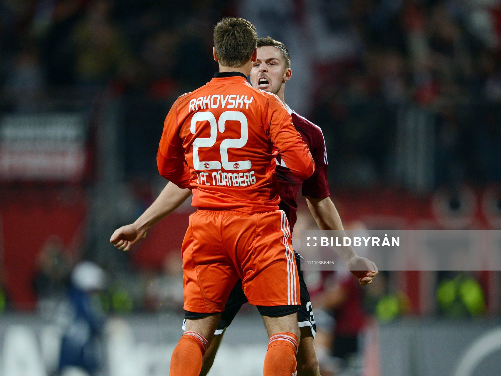 Jubel v.l. Torwart Patrick Rakovsky, Per Nilsson (Nuernberg)