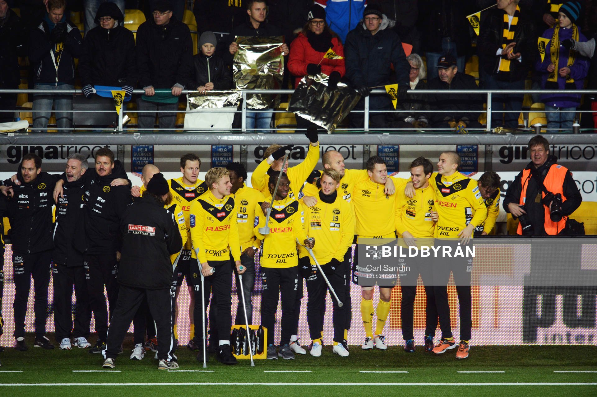 Avbytarbänken i Elfsborg när guldet är klart