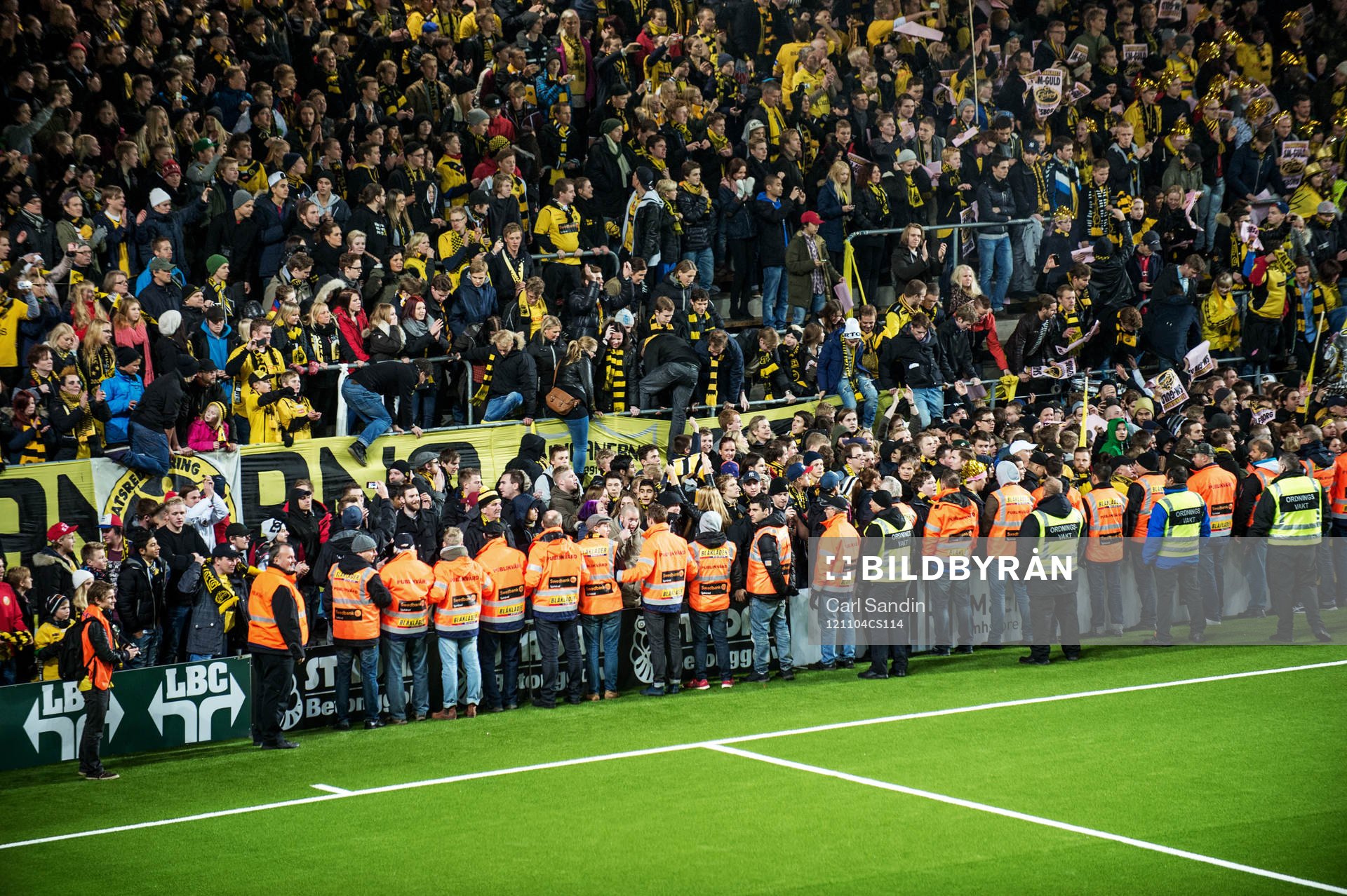 Elfsborg klack gör sig redos att storma planen vis