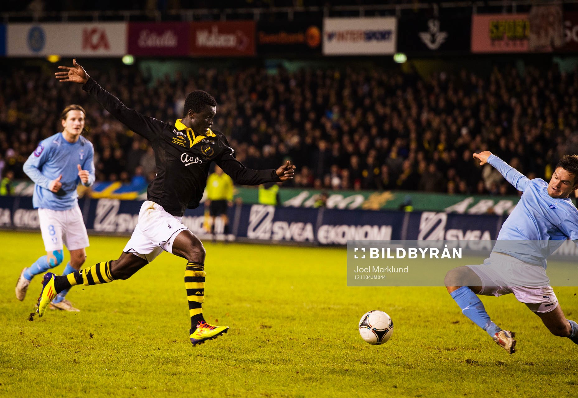 Kwame Karikari, AIK, och Ivo Pekalski, Malmö FF