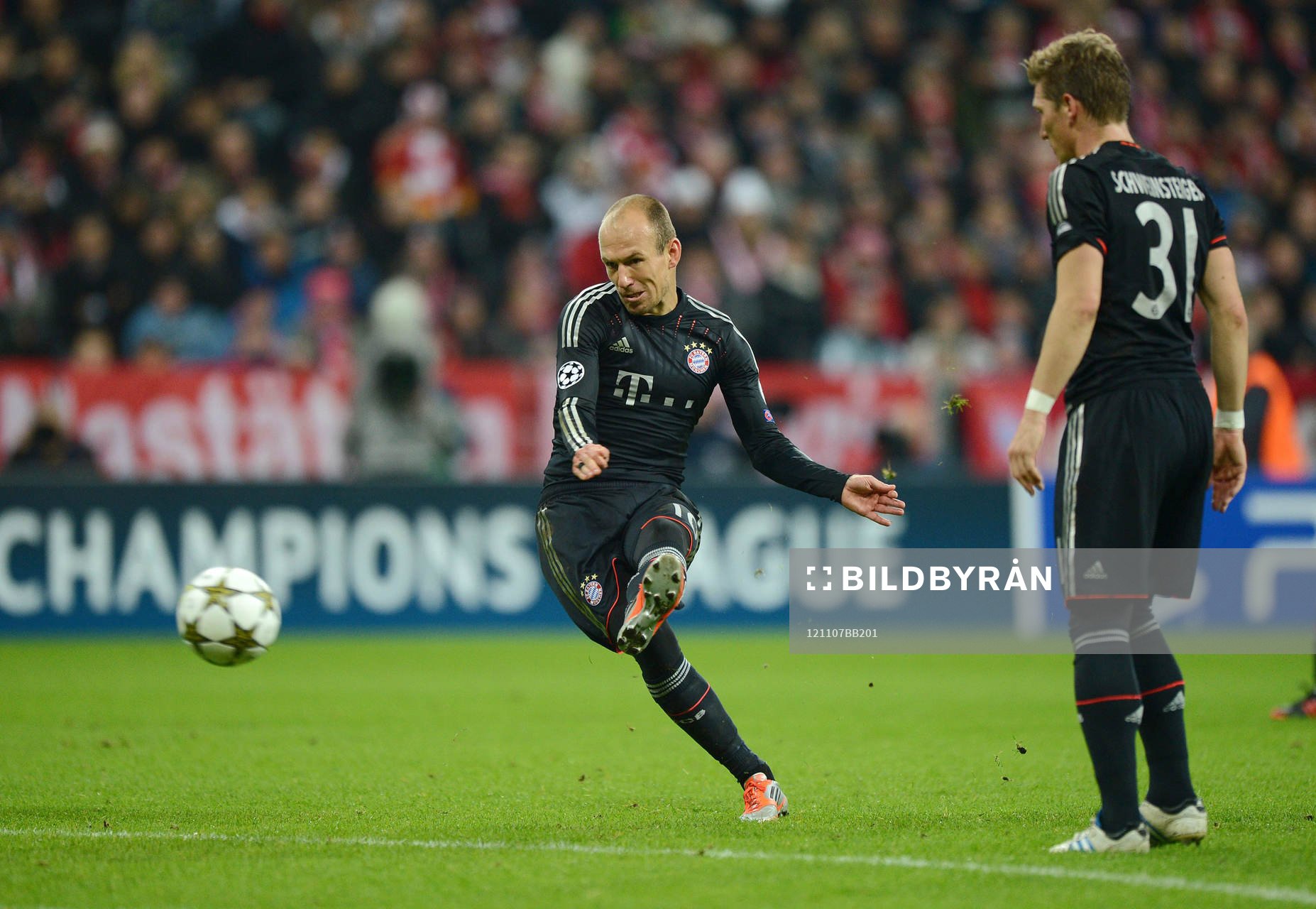 0 Tor Arjen Robben (Bayern), Bastian Schweinsteiger