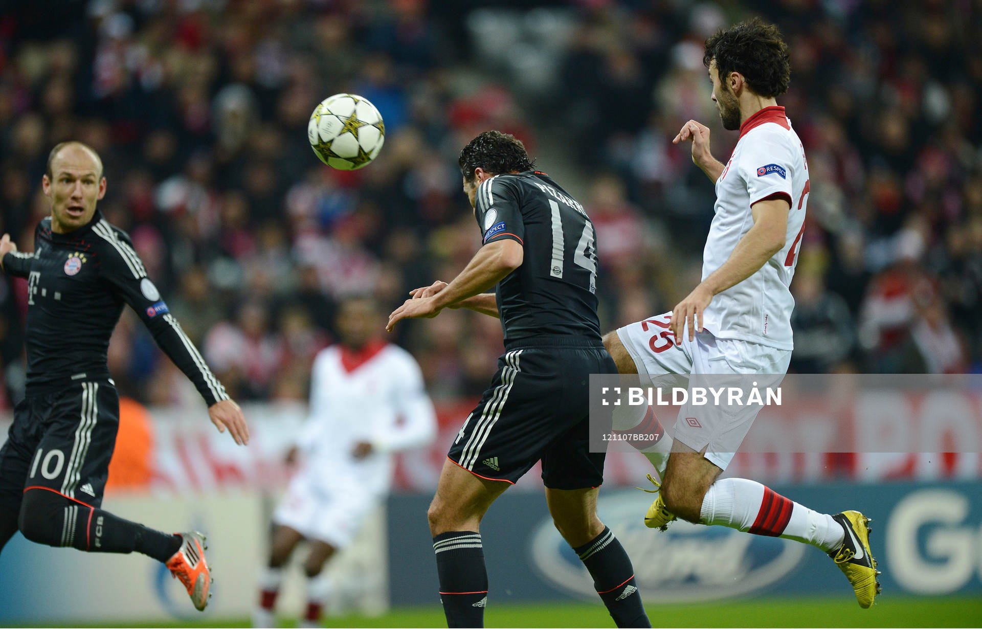 0 Tor Claudio Pizarro (Bayern), Marko Basa