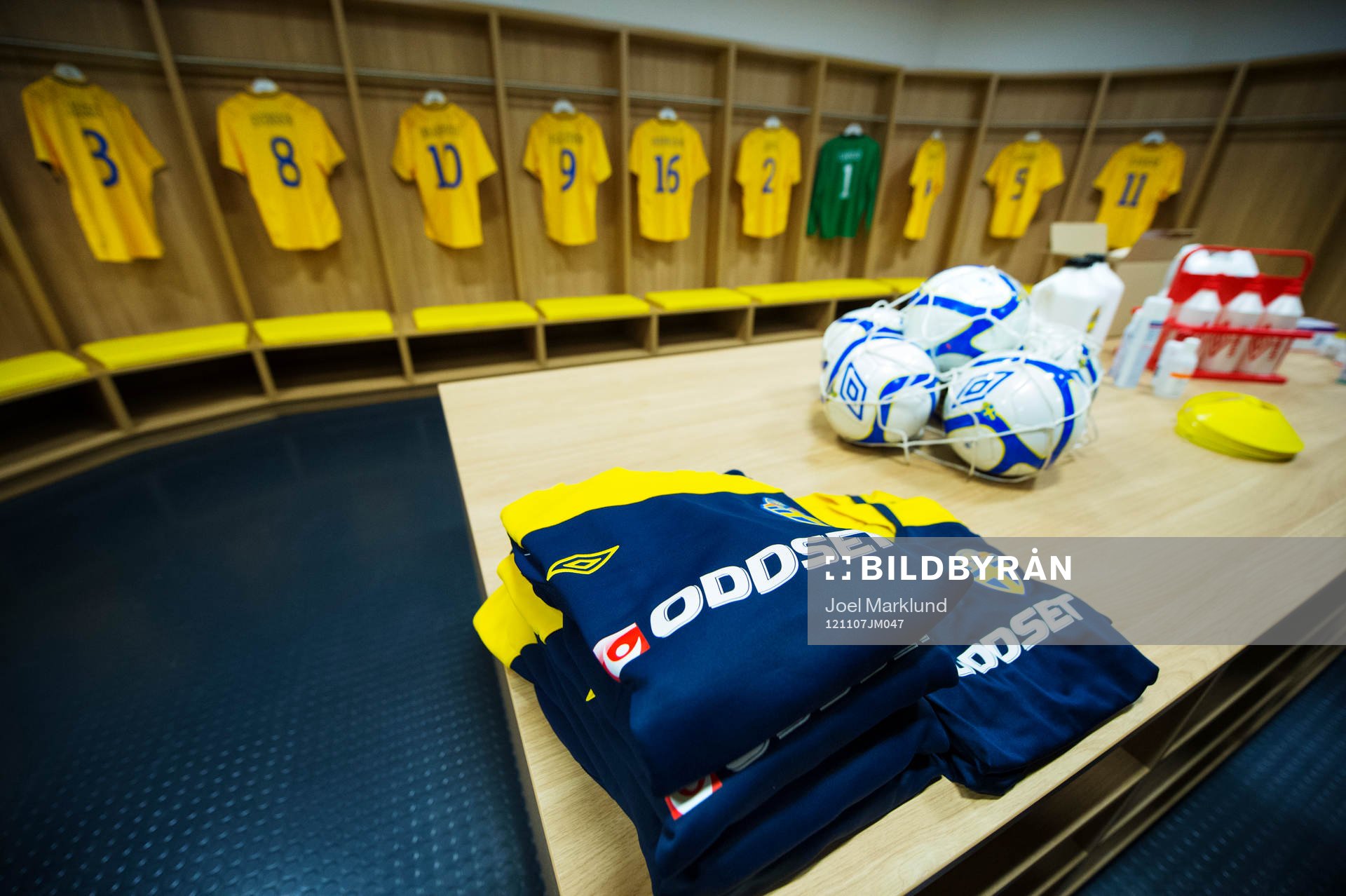 Svenska fotbollslandslagets omklädningsrum i Friends Arena
