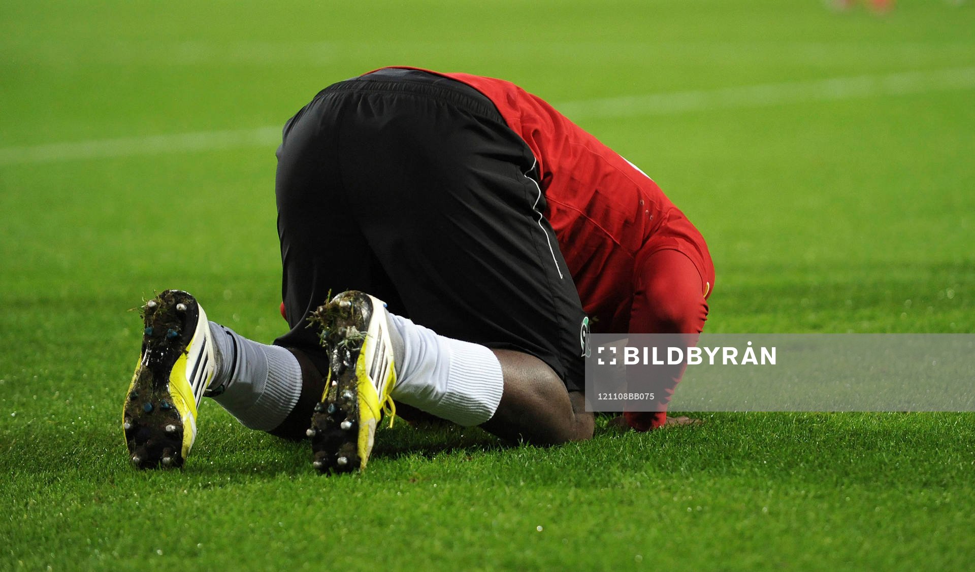 0 Jubel, Mame Biram Diouf (96) kuesst