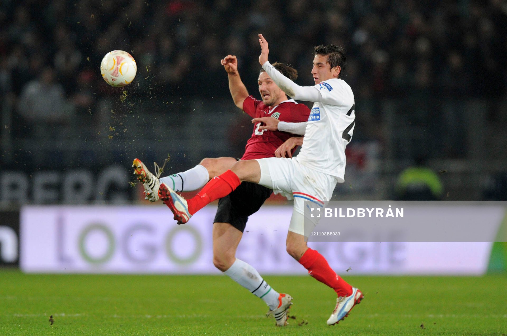 v.l. Christian Schulz (96), Alejandro Bedoya