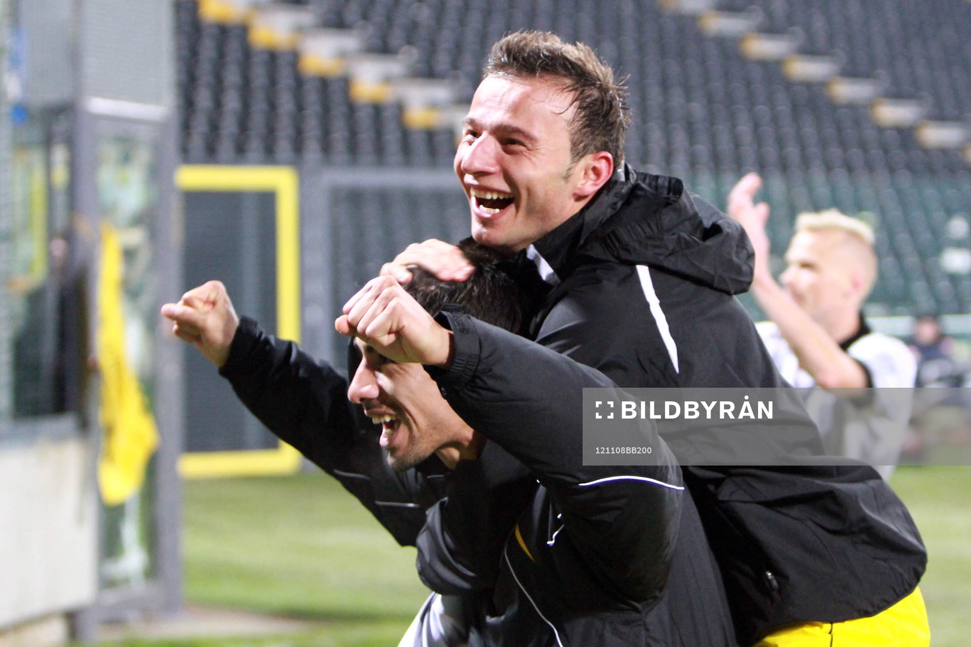 Raphael Nuzzolo  jubelt