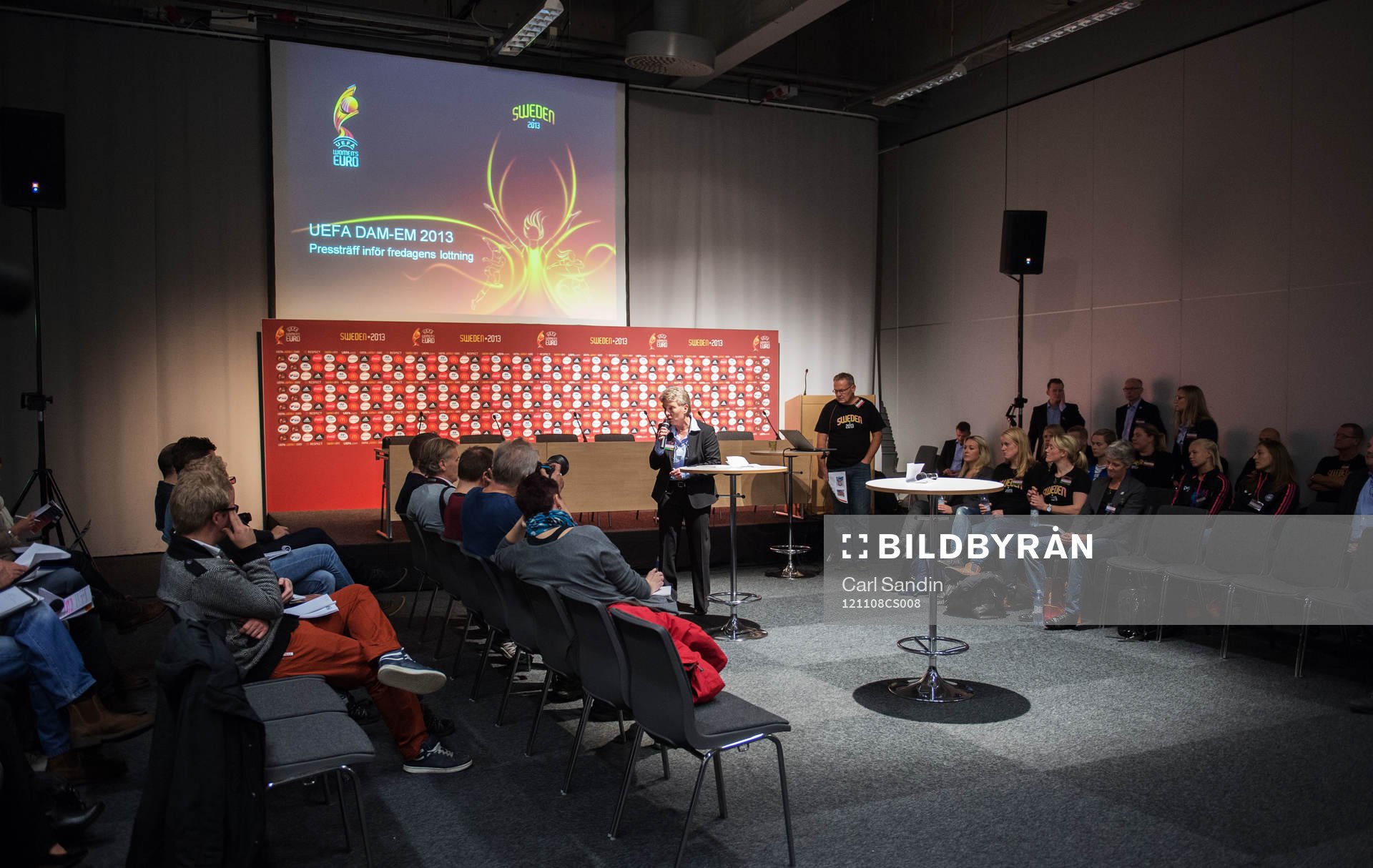Fotboll, Dam-EM, Lottning, Presskonferens: Susanne Erlandsson, Svenska fotbollsförbundet.