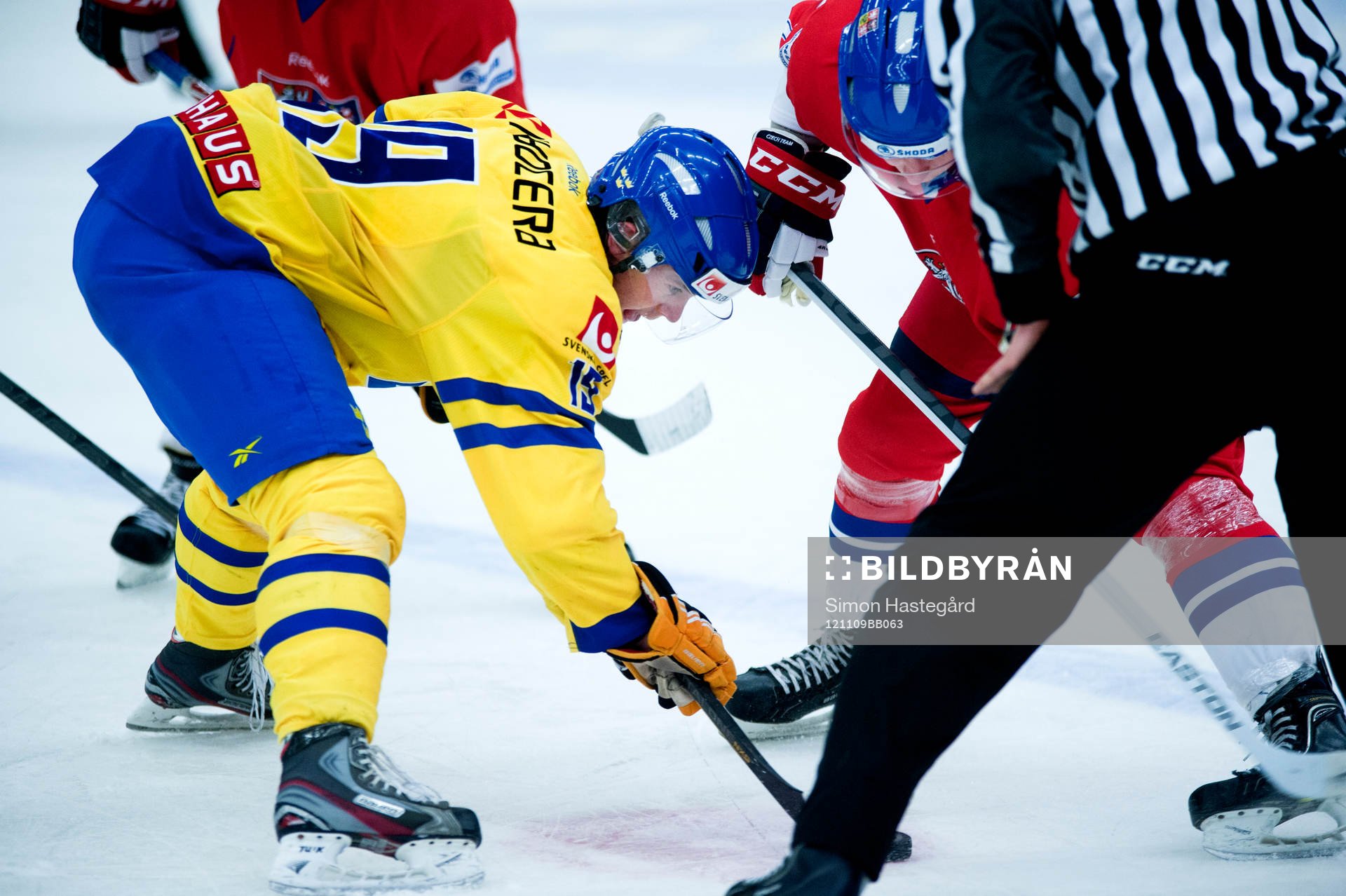 Elias Lindholm