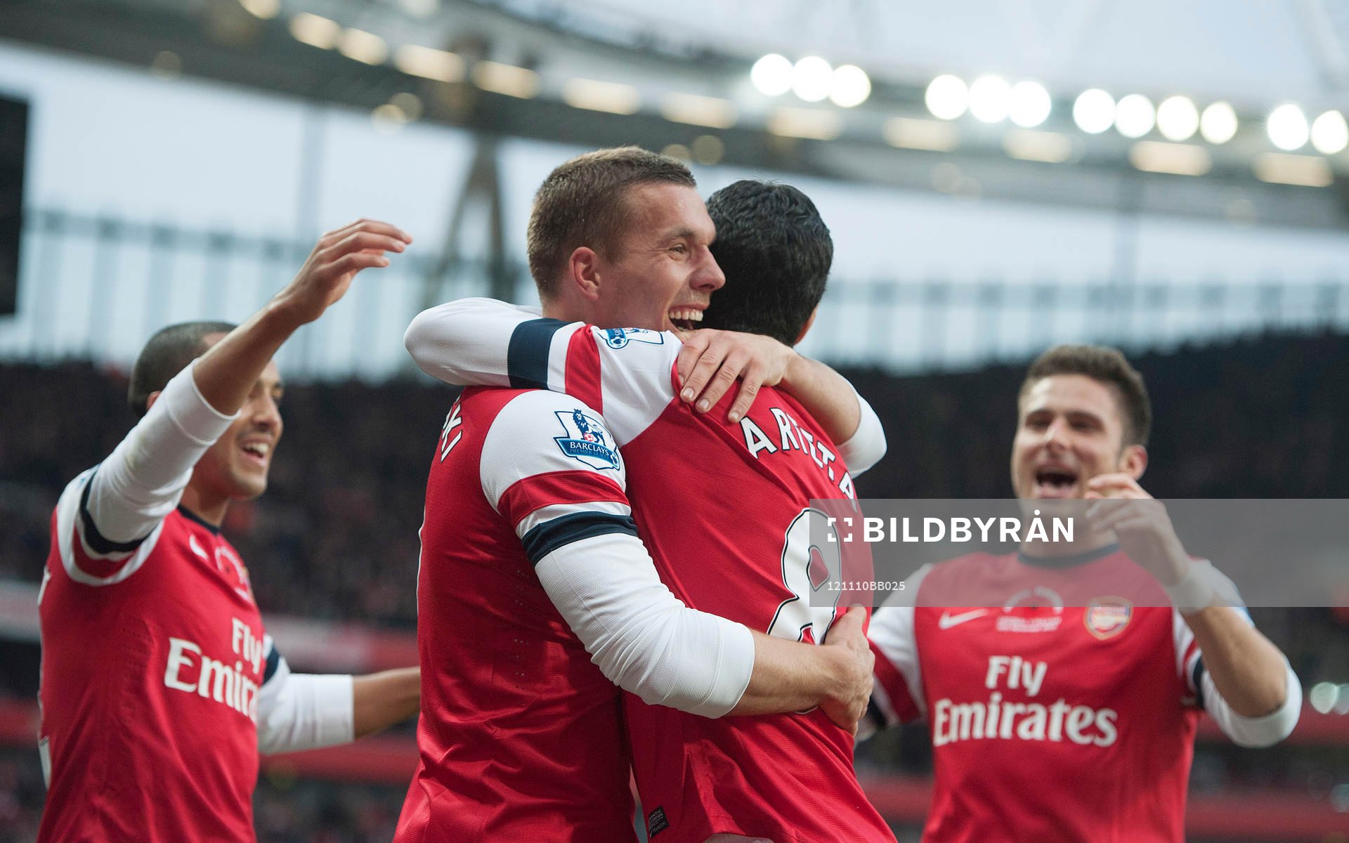 Football - Arsenal v Fulham - Barclays Premier League -