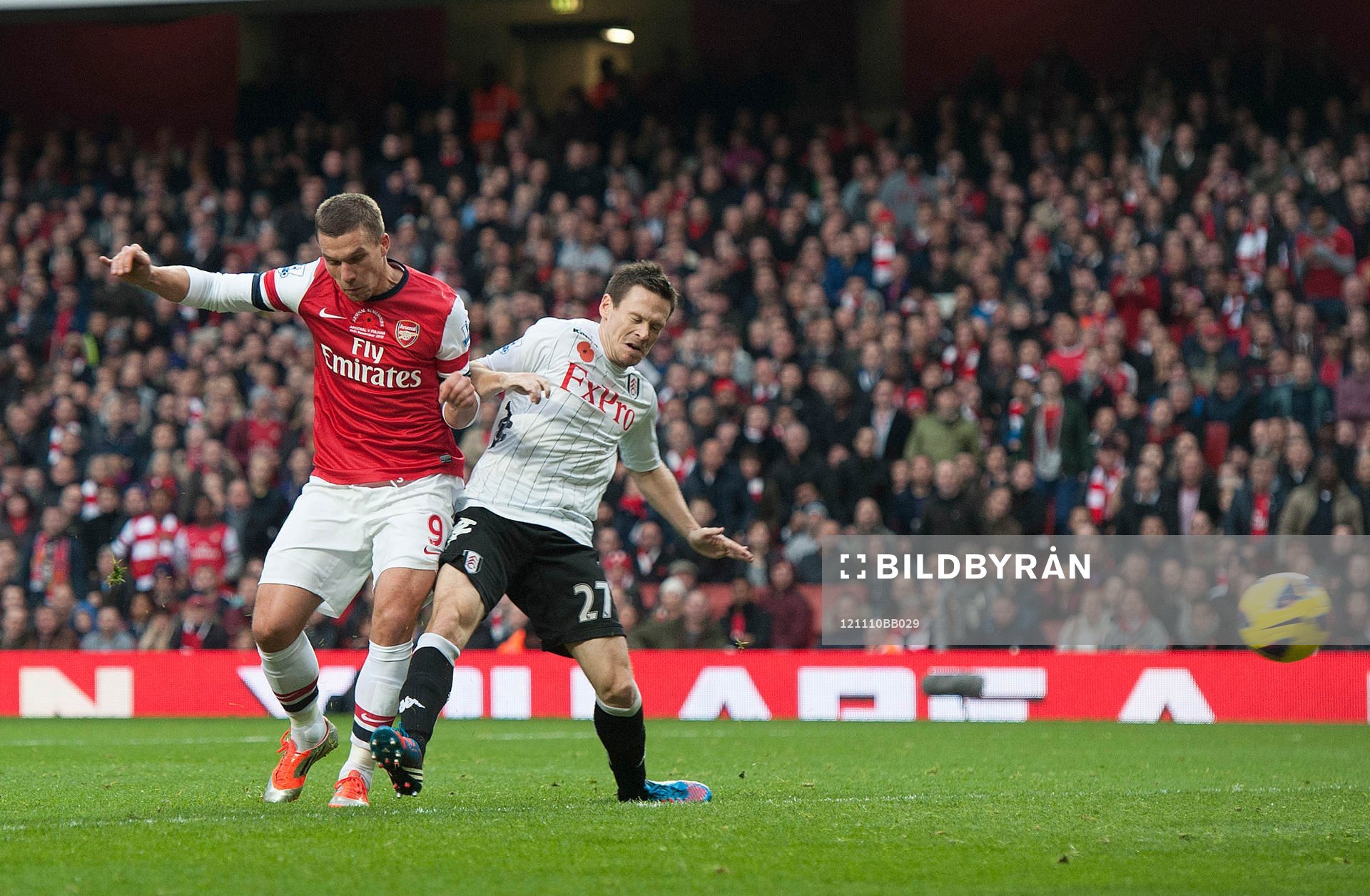 Football - Arsenal v Fulham - Barclays Premier League -