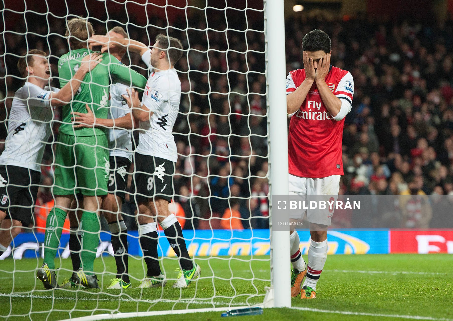 Football - Arsenal v Fulham - Barclays Premier League -