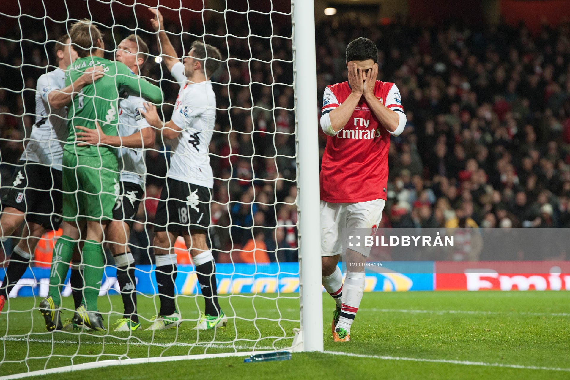 Football - Arsenal v Fulham - Barclays Premier League -