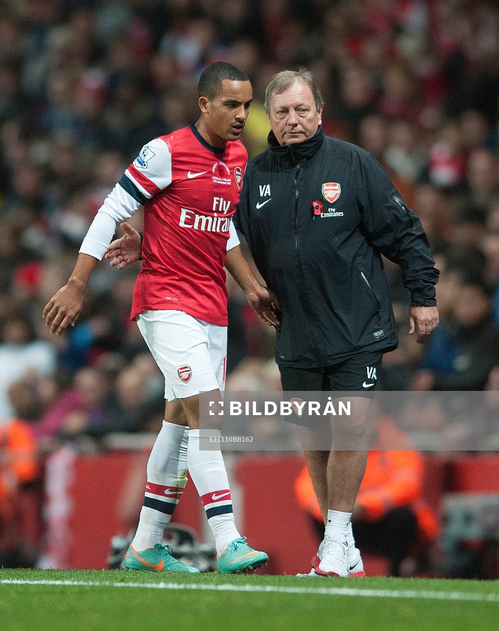 Football - Arsenal v Fulham - Barclays Premier League -