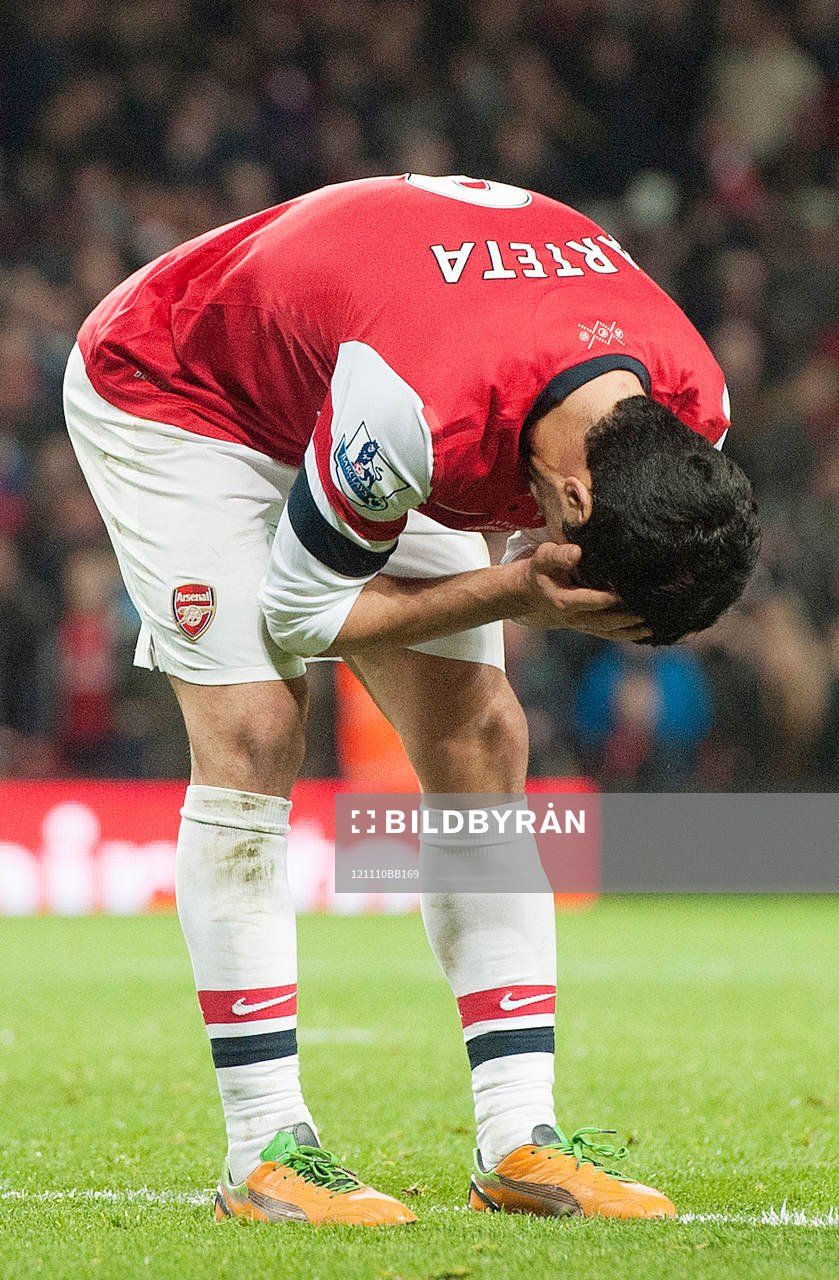 Football - Arsenal v Fulham - Barclays Premier League -
