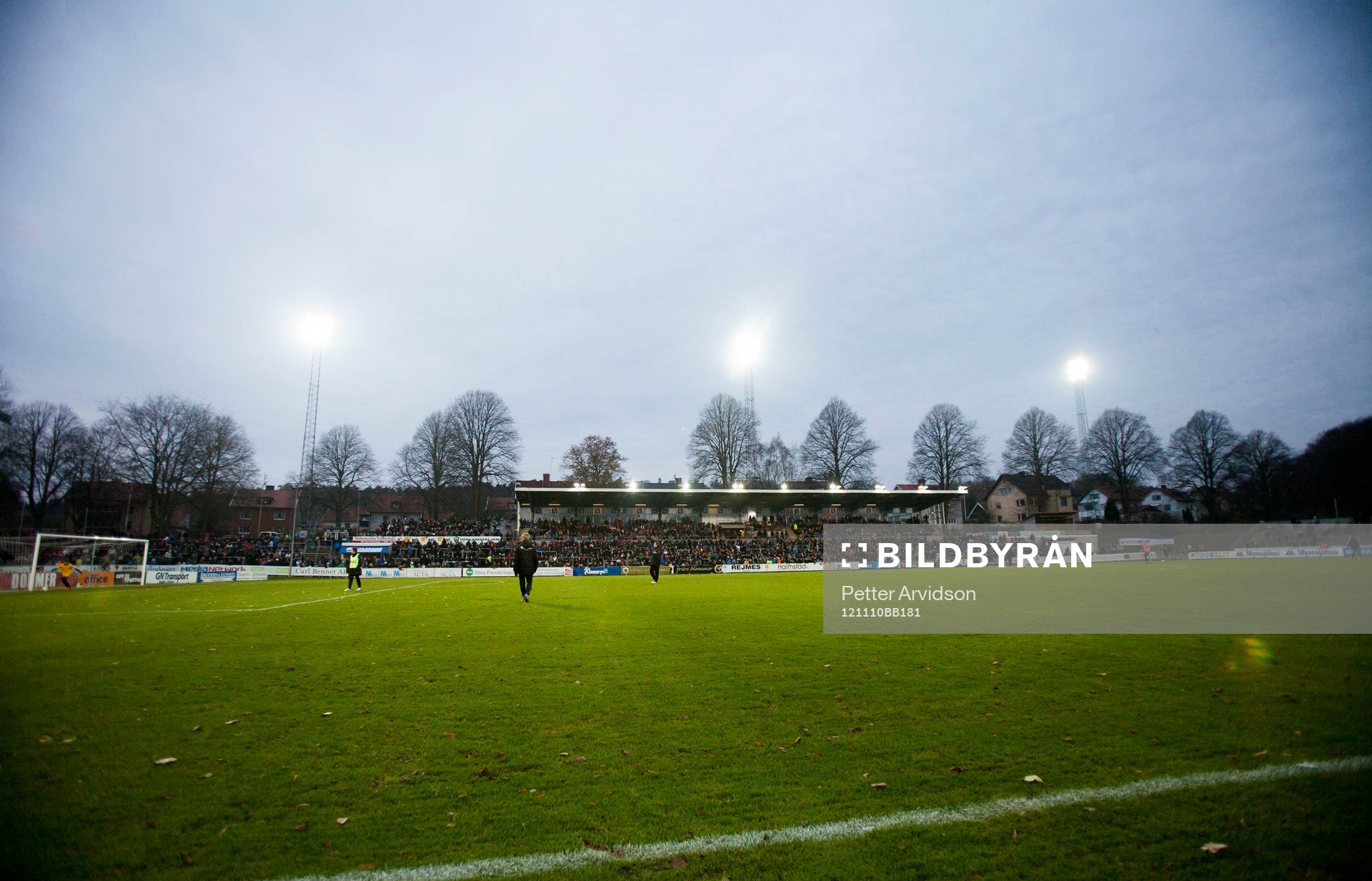Fotboll, kval till Allsvenskan, Halmstad - GIF Sundsvall: Örjans vall.