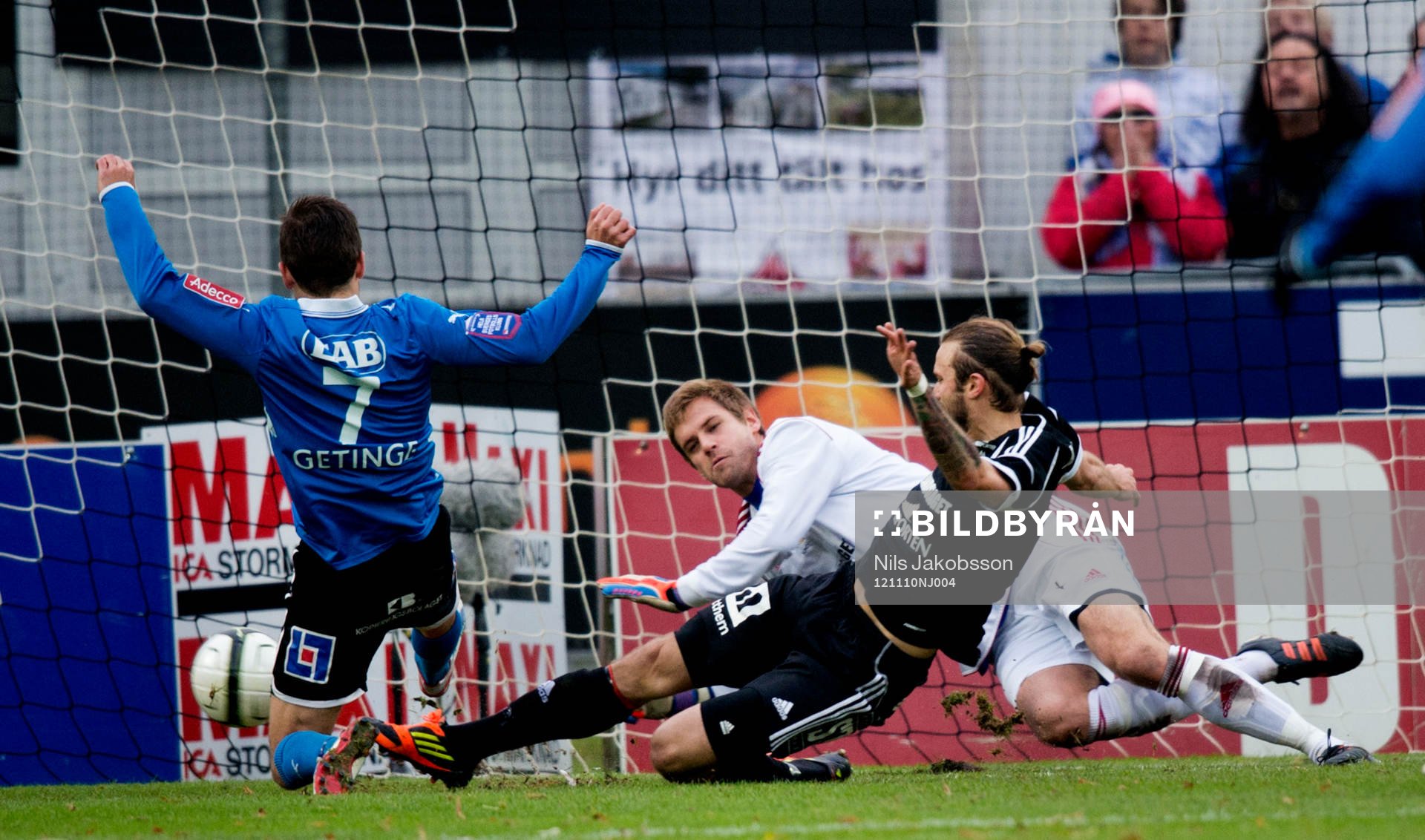 Kristinn Steindórsson, Halmstad gör nästan mål på