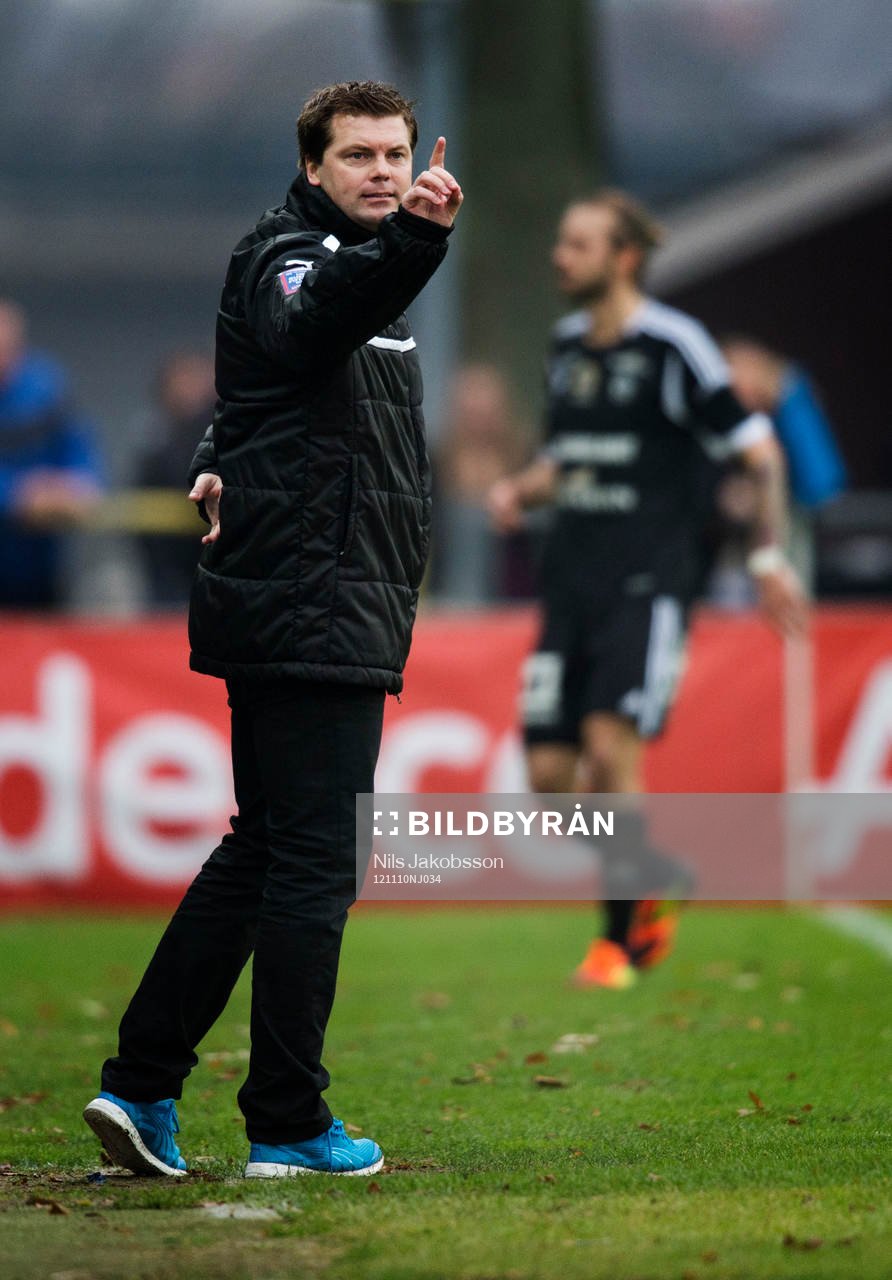 Jens Gustafsson, tränare Halmstad