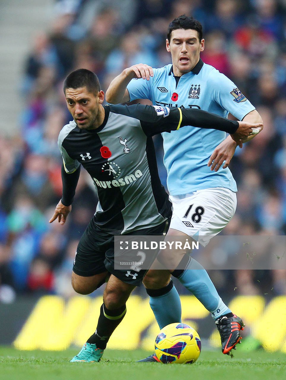 Football - Manchester City v Tottenham Hotspur - Barclays