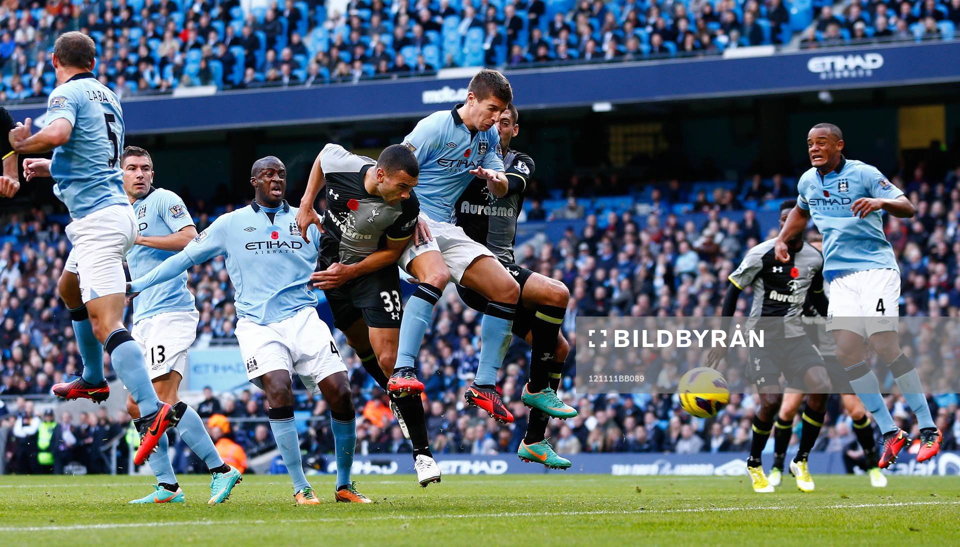 Football - Manchester City v Tottenham Hotspur - Barclays