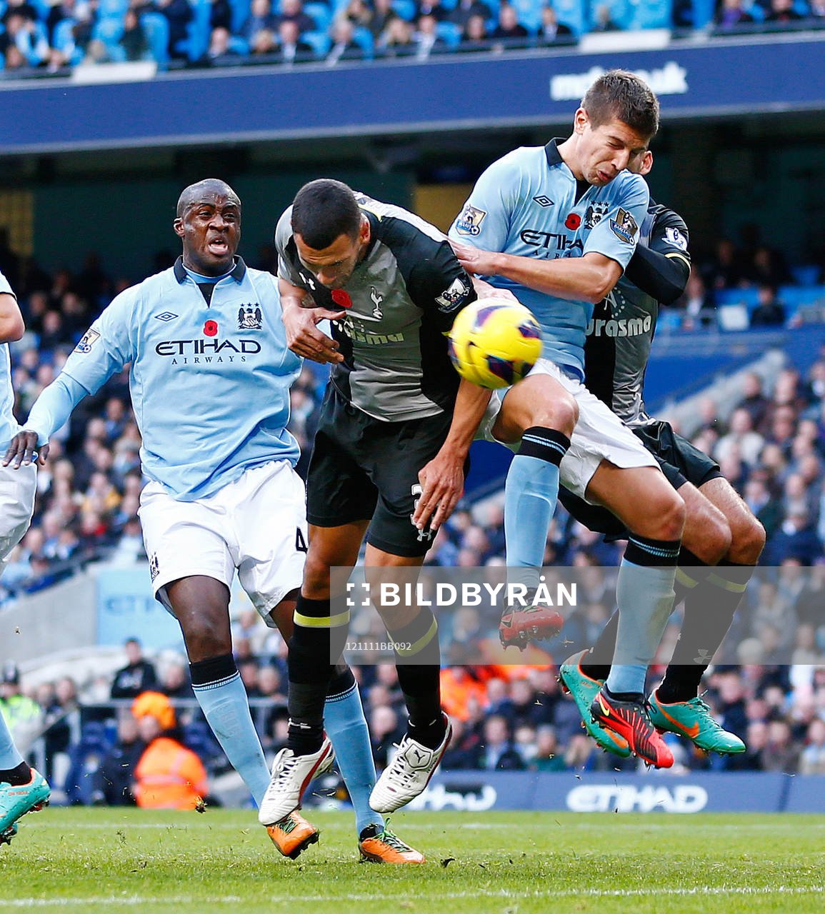 Football - Manchester City v Tottenham Hotspur - Barclays