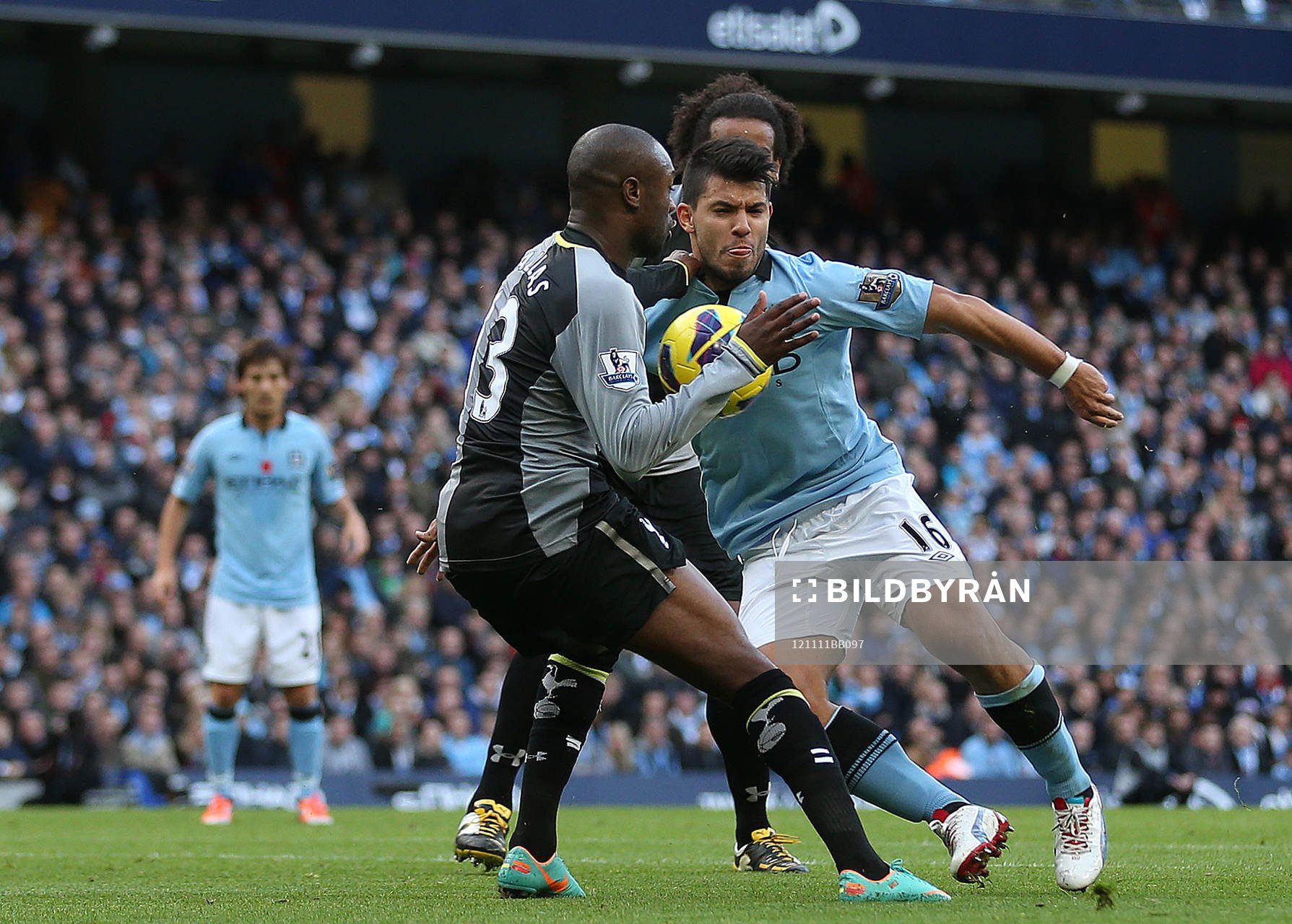 Football - Manchester City v Tottenham Hotspur - Barclays