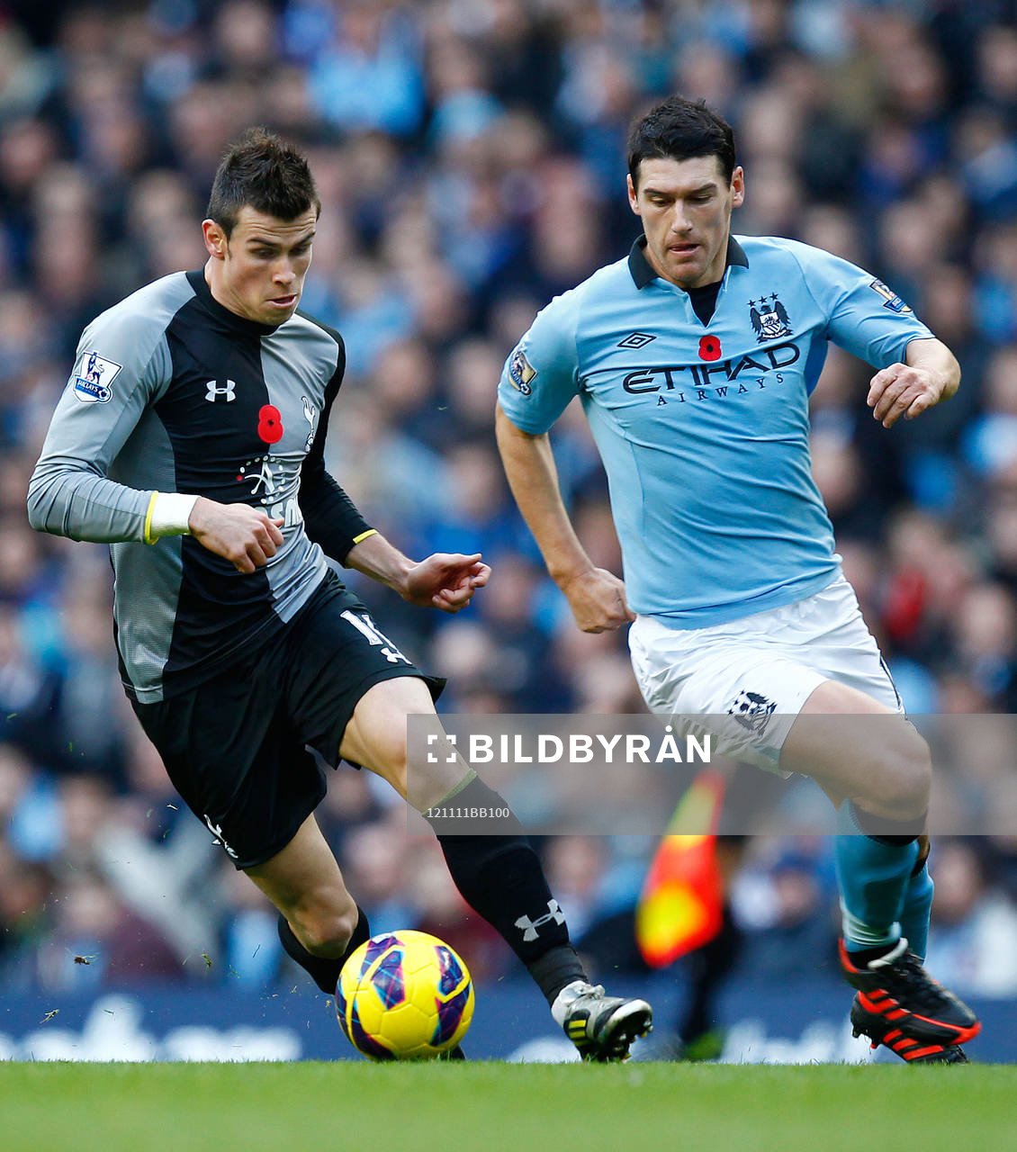 Football - Manchester City v Tottenham Hotspur - Barclays