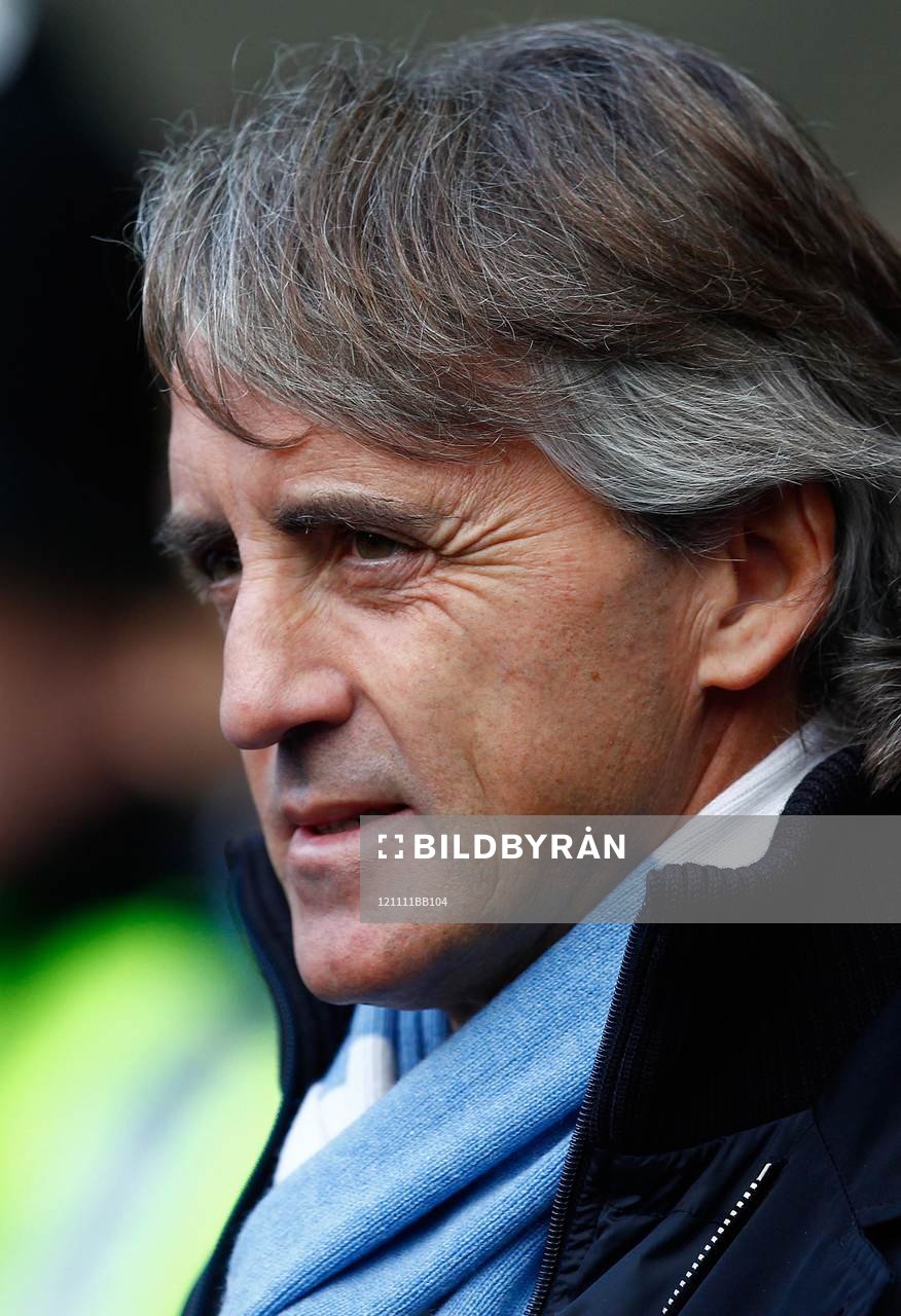 Football - Manchester City v Tottenham Hotspur - Barclays