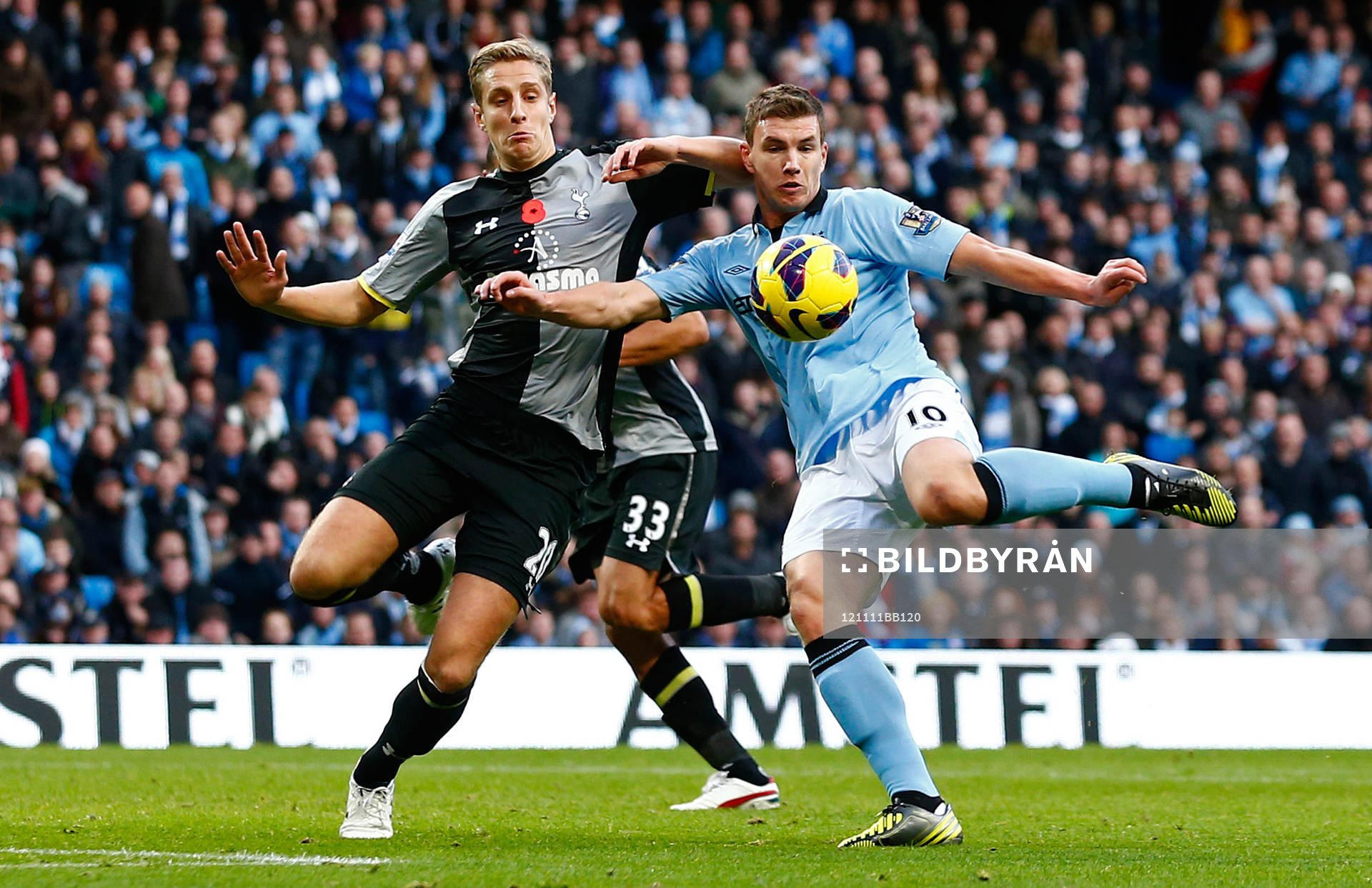 Football - Manchester City v Tottenham Hotspur - Barclays