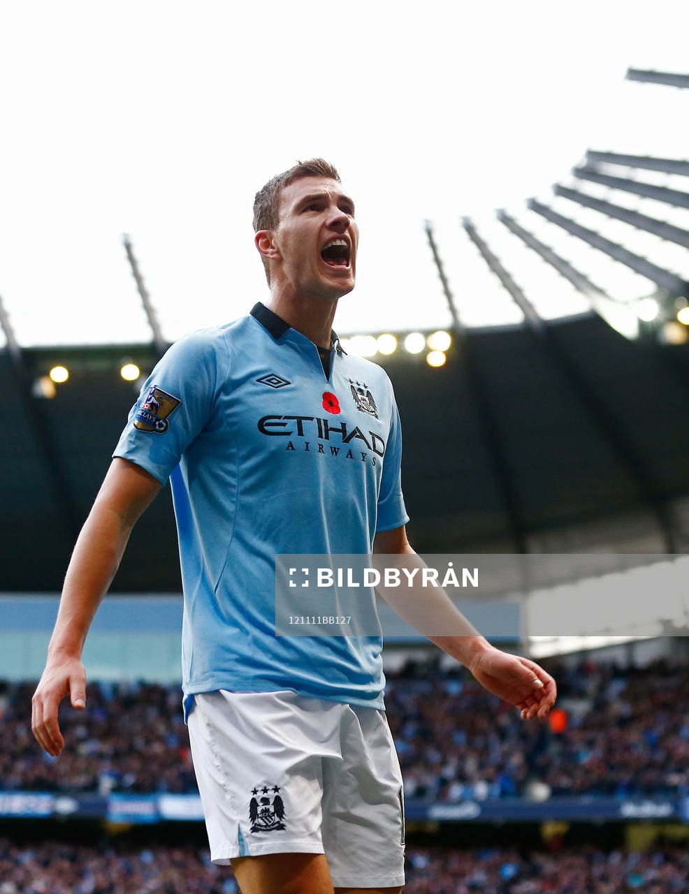 Football - Manchester City v Tottenham Hotspur - Barclays