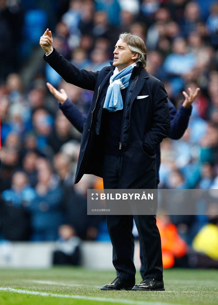Football - Manchester City v Tottenham Hotspur - Barclays