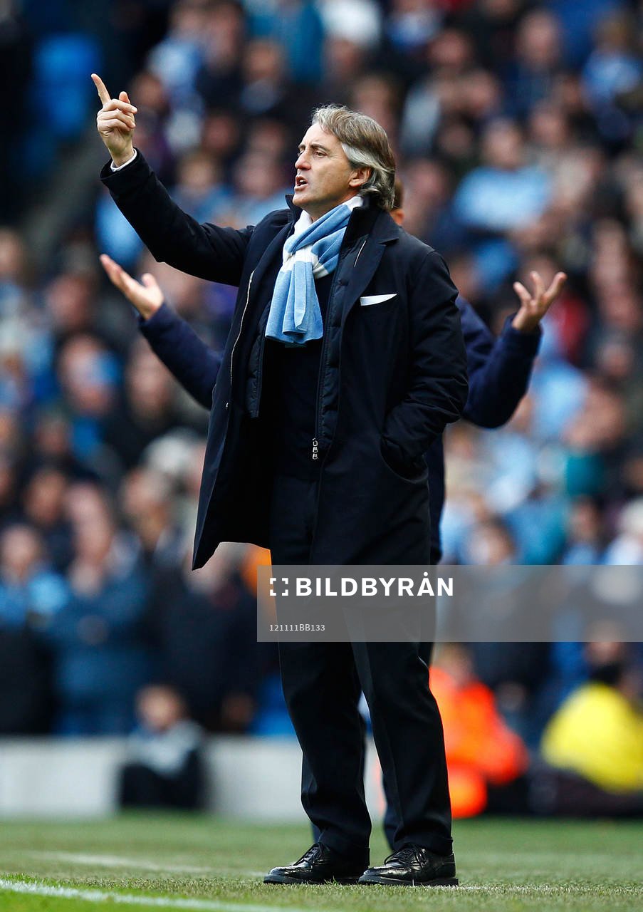 Football - Manchester City v Tottenham Hotspur - Barclays