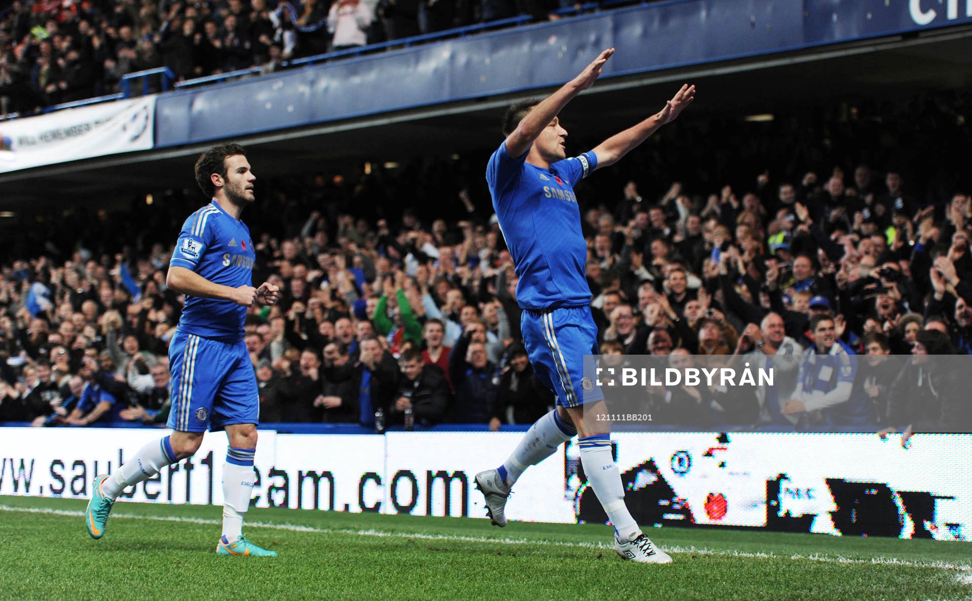 Football - Chelsea v Liverpool - Barclays Premier League  -