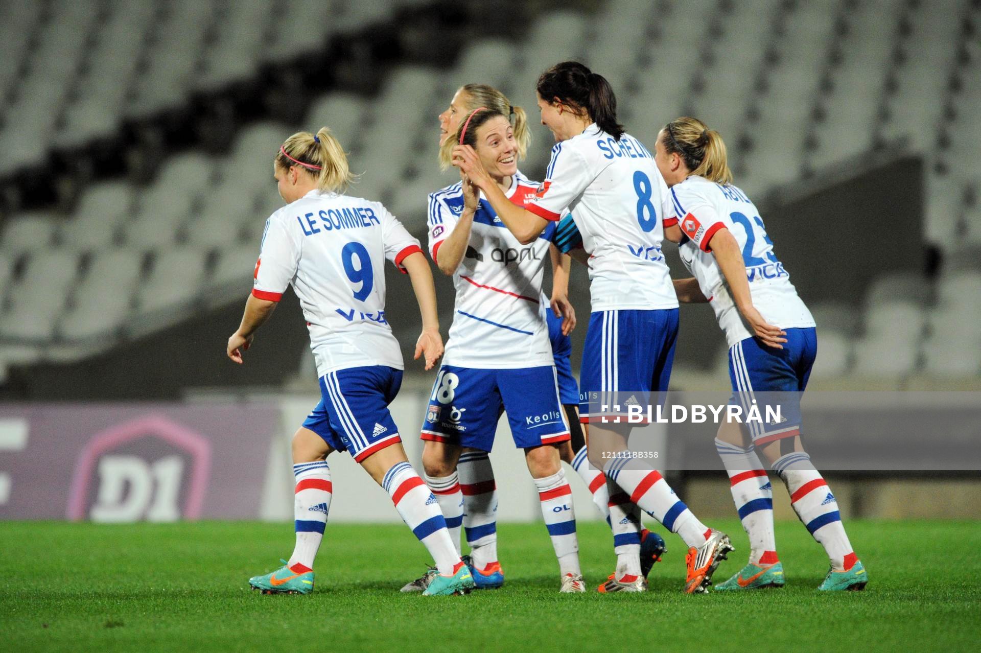 Joie Lotta Schelin - 11.11.2012 - Lyon / Montpellier -