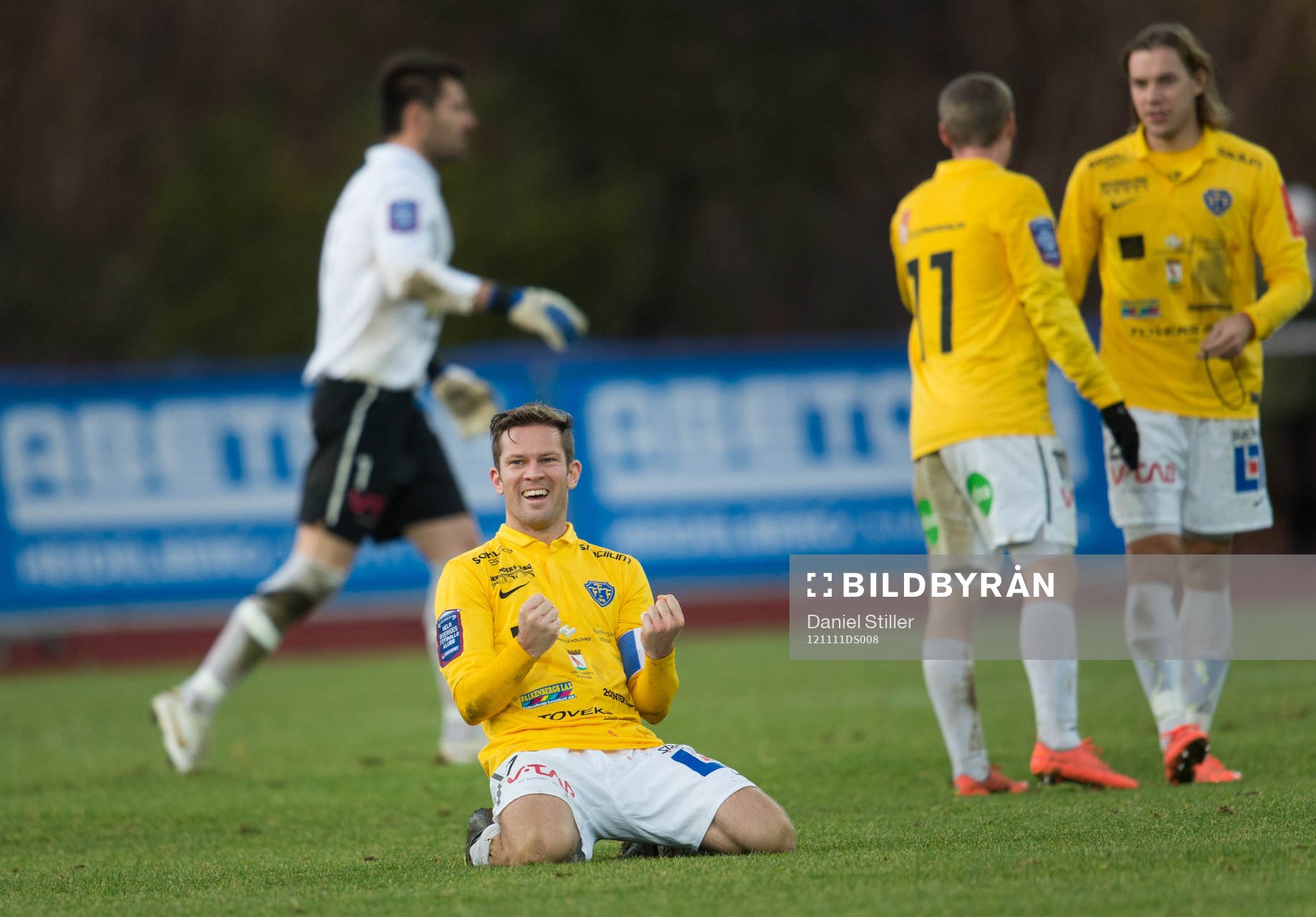 Falkenberg och David Svensson jublar