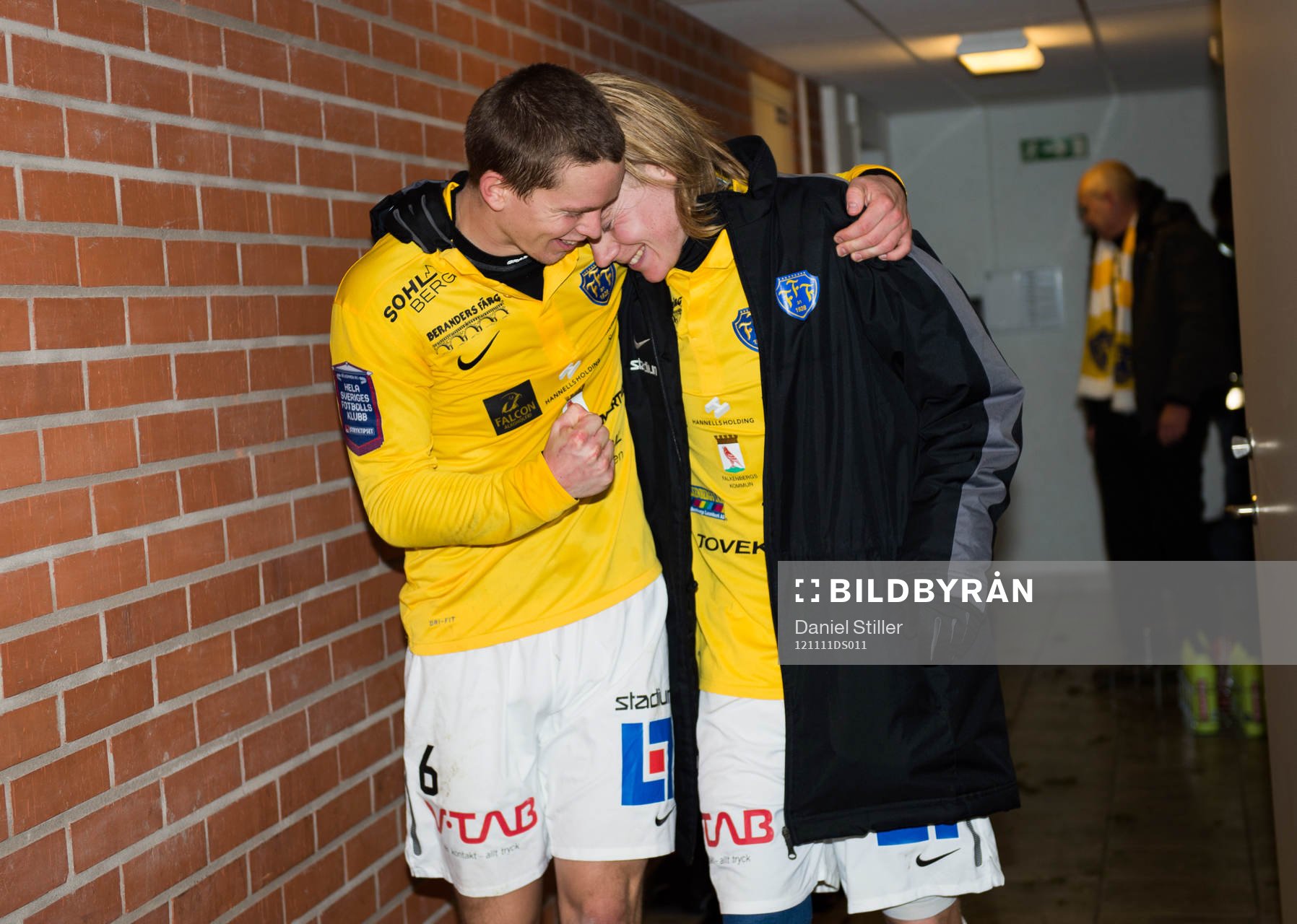 Anton Lans och Johan Swahn, Falkenberg, jublar