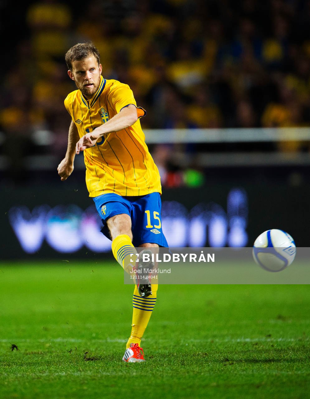Mikael Antonsson, Sverige