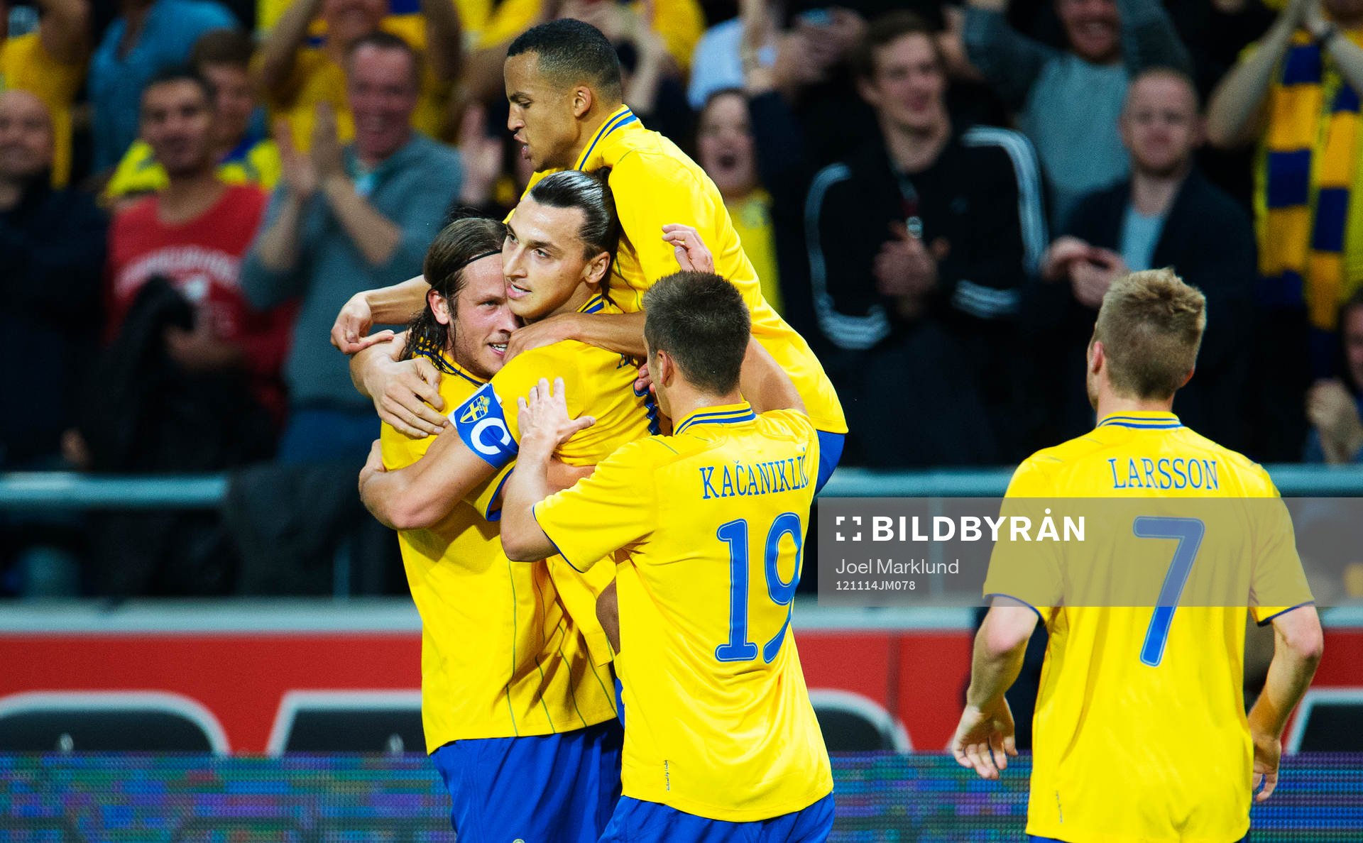 Zlatan Ibrahimovic, Sverige, kramas om