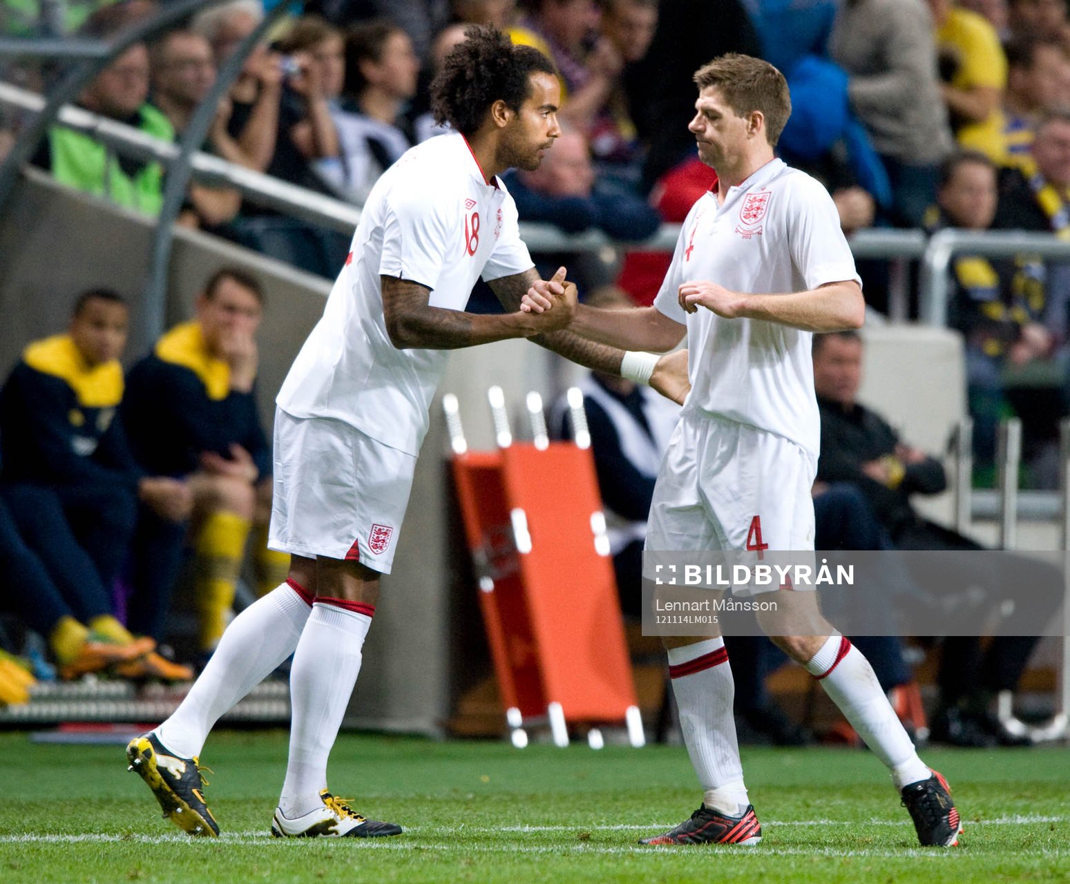 Stefen Gerrard ut, Tom Huddlestone, England, in